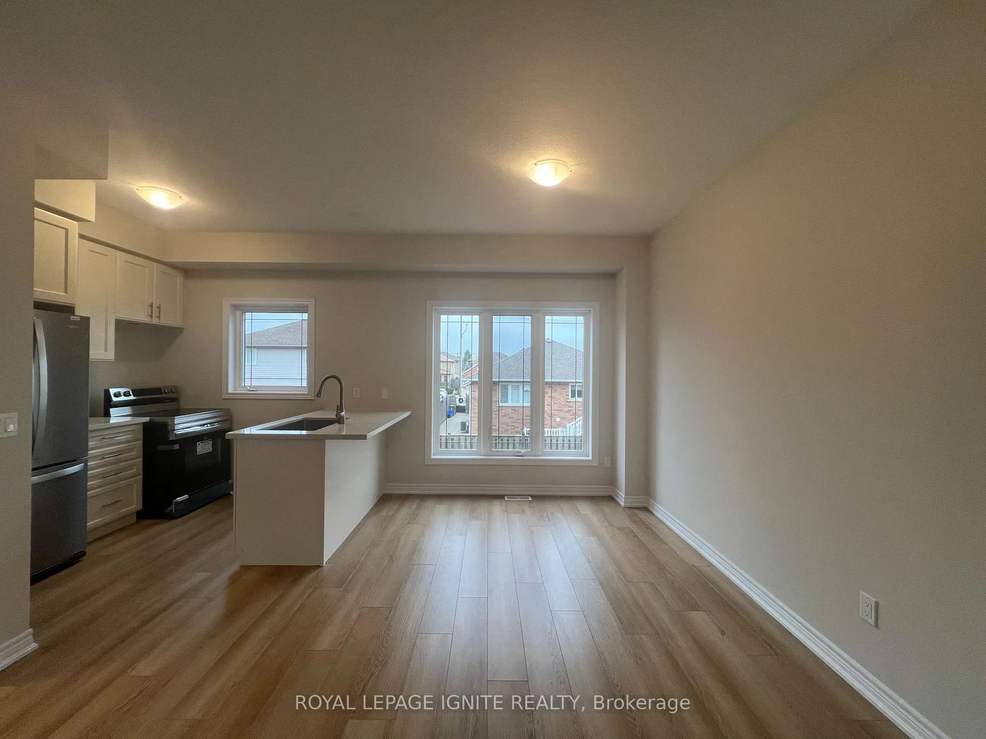 Photo 4 of Unit 50, 19 Picardy Drive, Hamilton, Stoney Creek — HOMEH