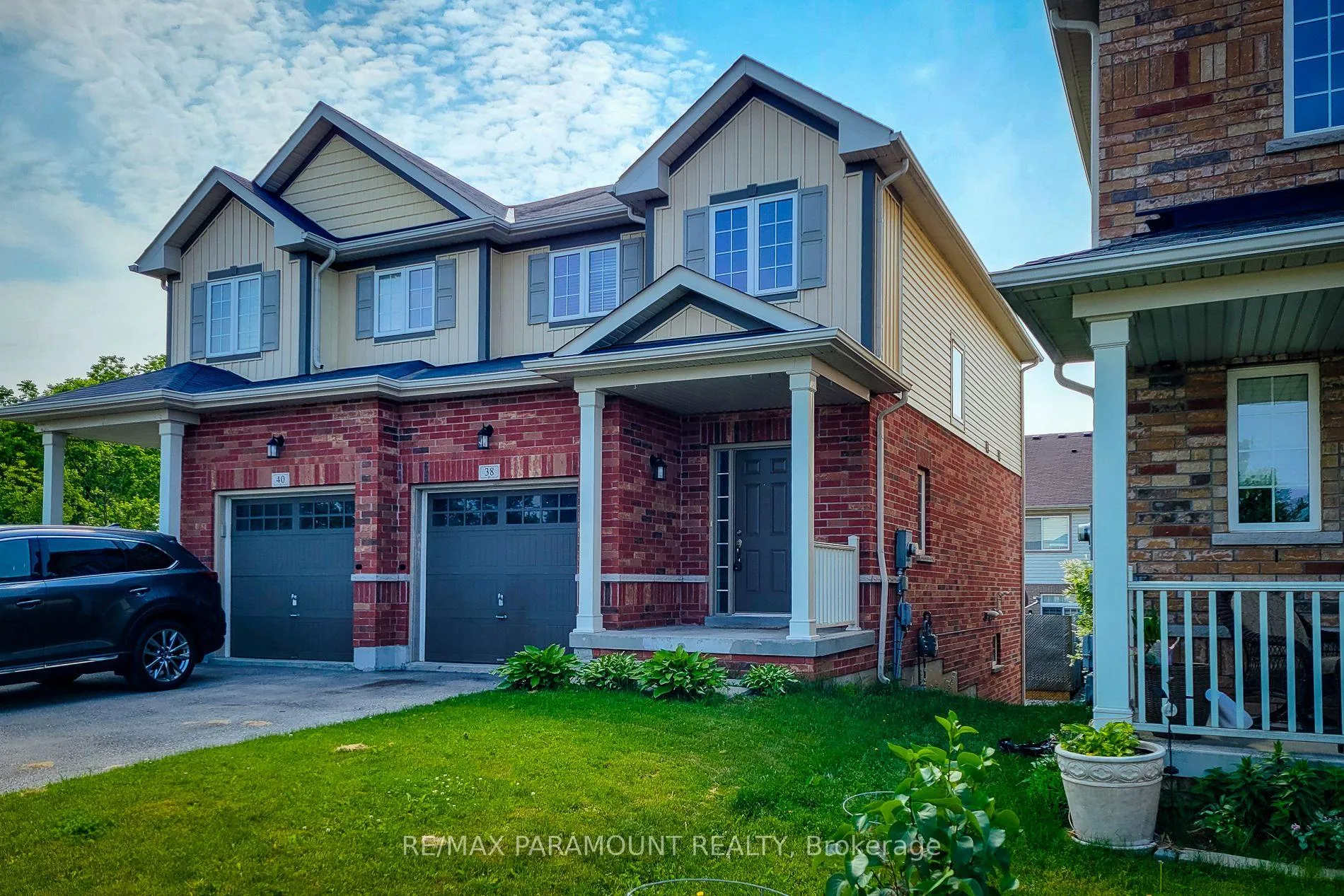 Photo 4 of 38 Gunby Boulevard, Hamilton, Waterdown — HOMEH