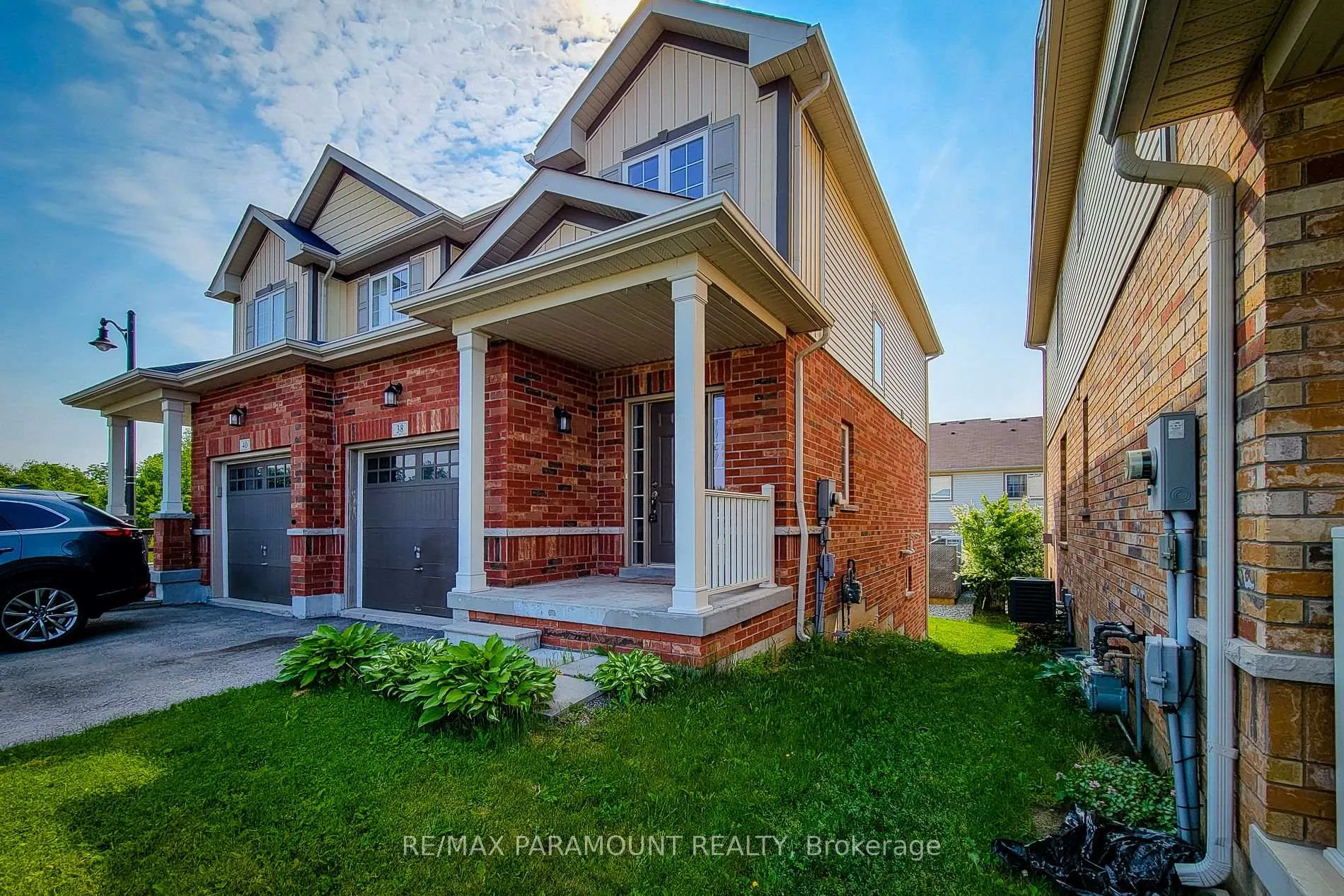 Photo 5 of 38 Gunby Boulevard, Hamilton, Waterdown — HOMEH