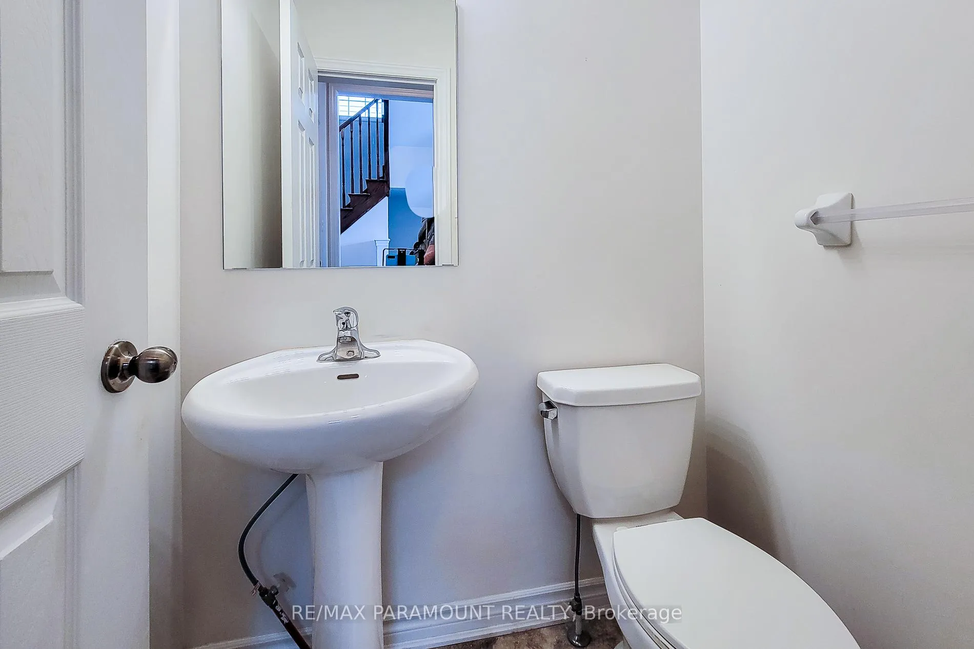 Photo 21 of 38 Gunby Boulevard, Hamilton, Waterdown — HOMEH