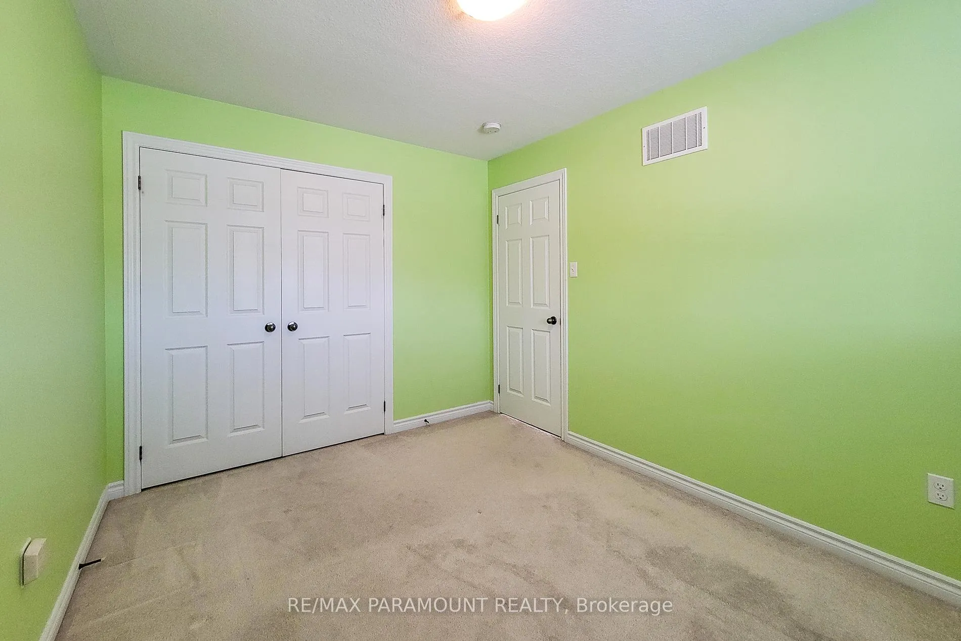 Photo 30 of 38 Gunby Boulevard, Hamilton, Waterdown — HOMEH