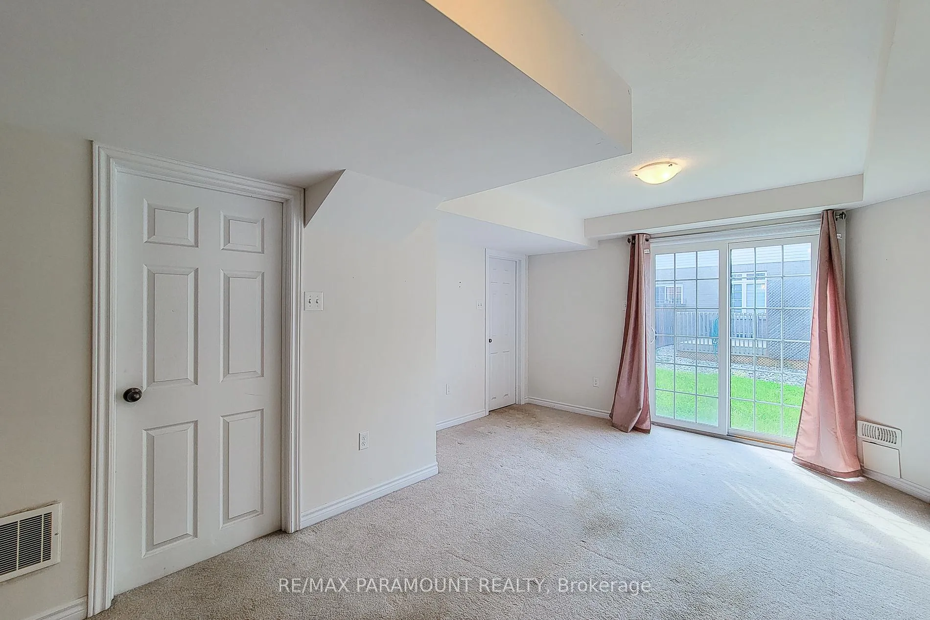 Photo 37 of 38 Gunby Boulevard, Hamilton, Waterdown — HOMEH