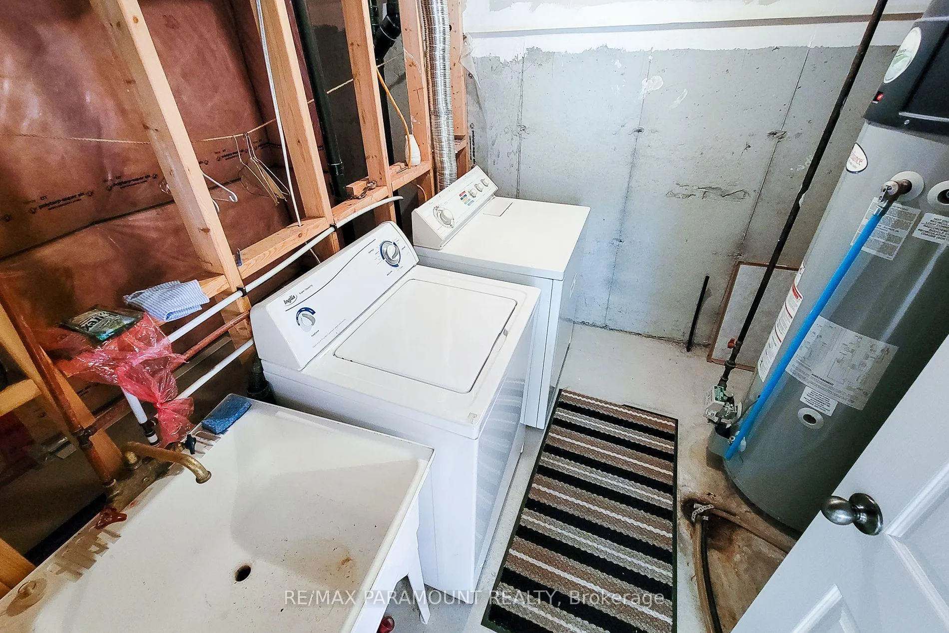 Photo 40 of 38 Gunby Boulevard, Hamilton, Waterdown — HOMEH