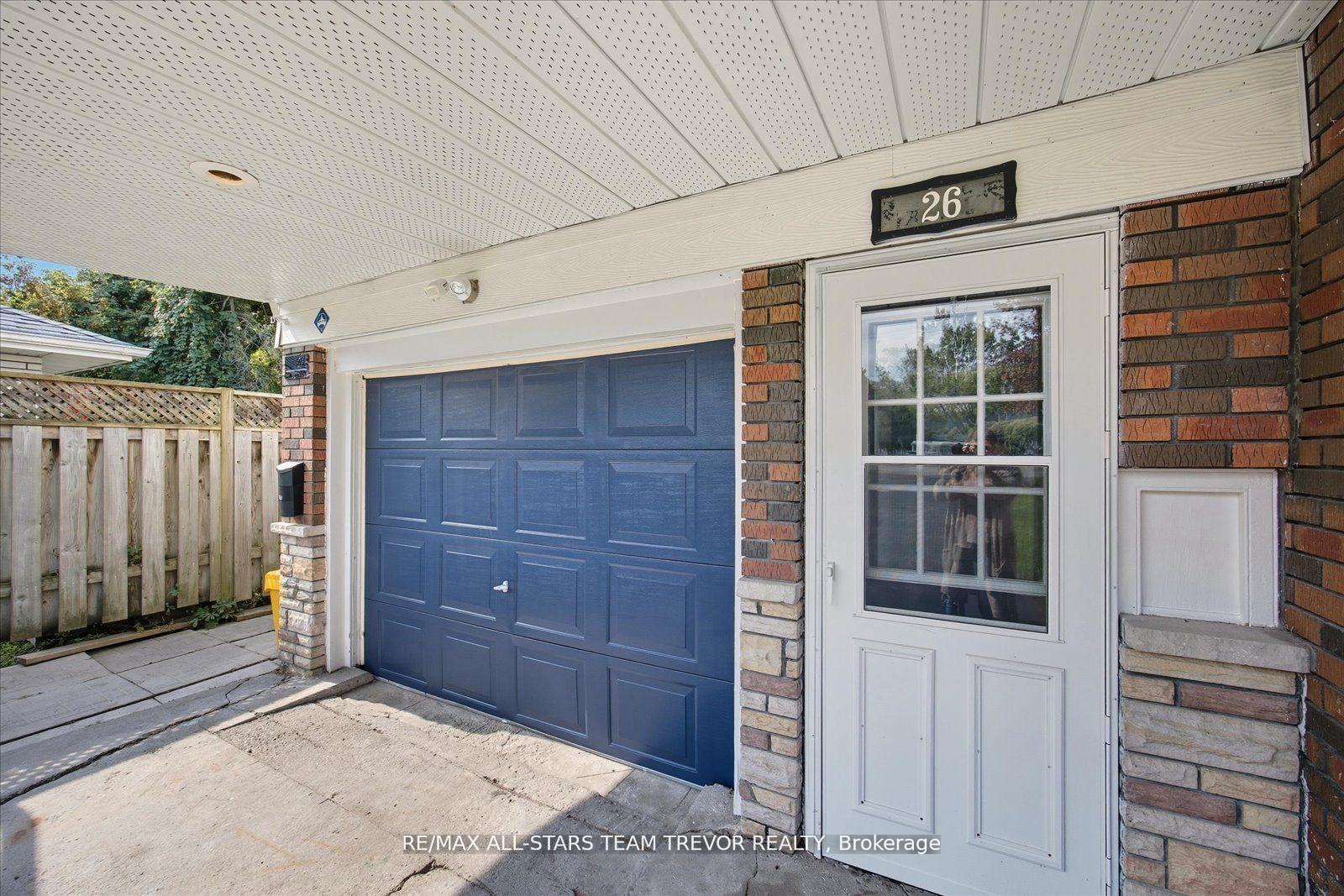 Photo 17 of 26 Metro Road N, Georgina, Keswick North — HOMEH