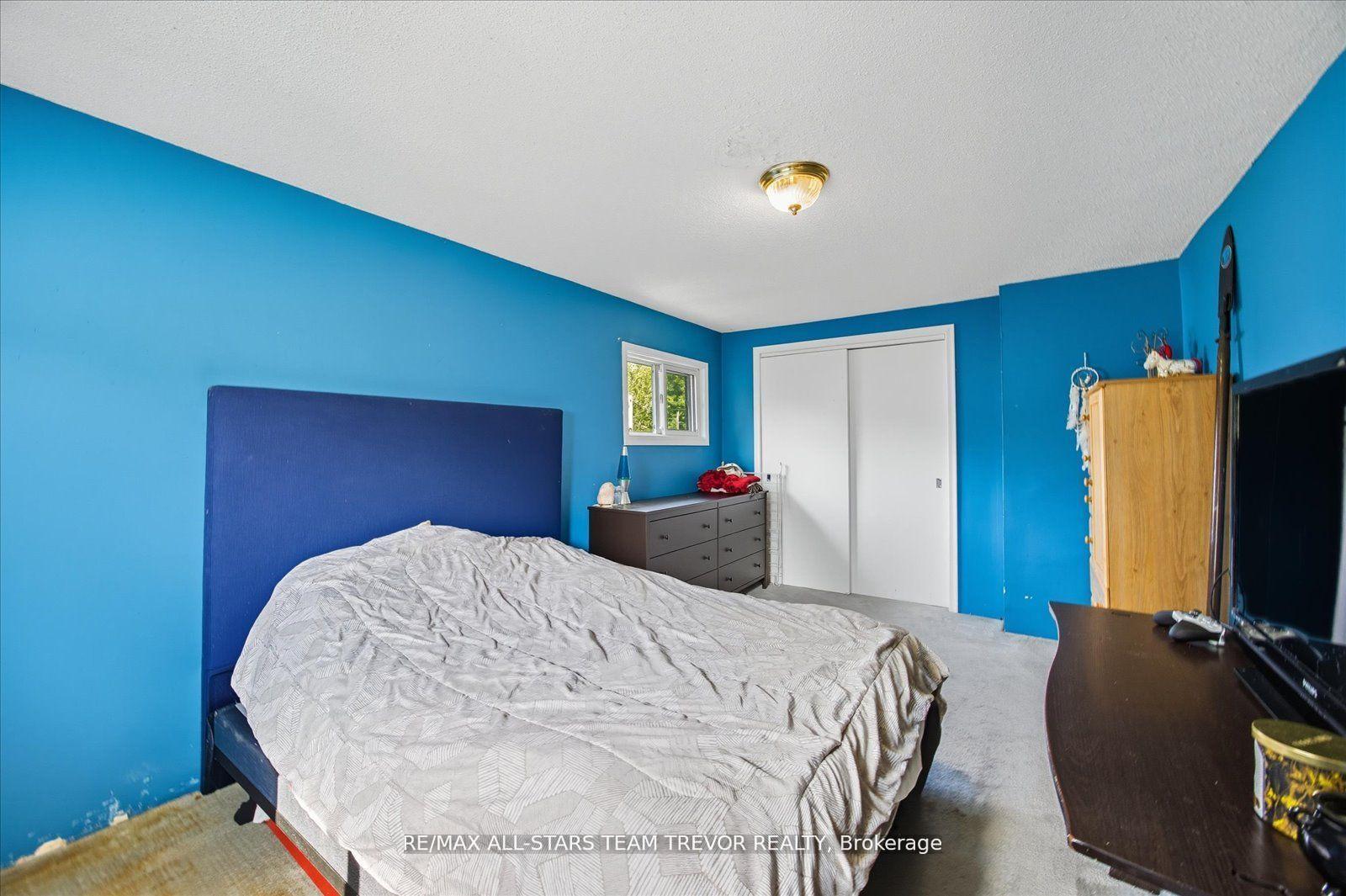 Photo 27 of 26 Metro Road N, Georgina, Keswick North — HOMEH