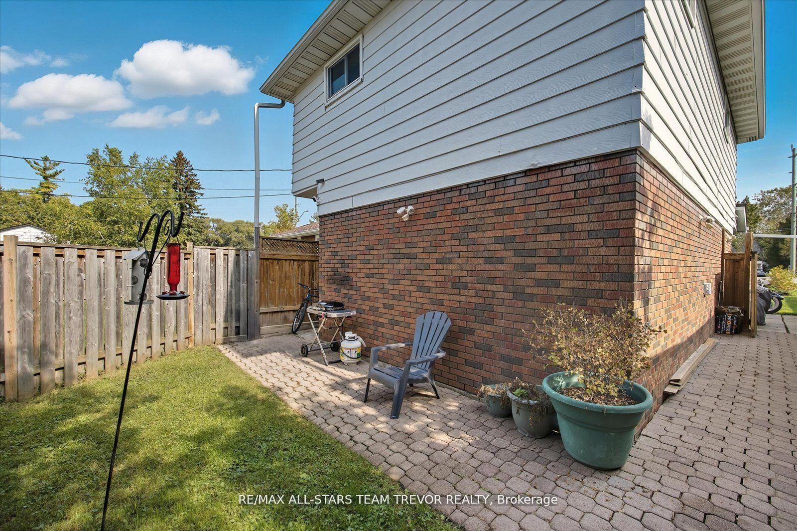 Photo 39 of 26 Metro Road N, Georgina, Keswick North — HOMEH