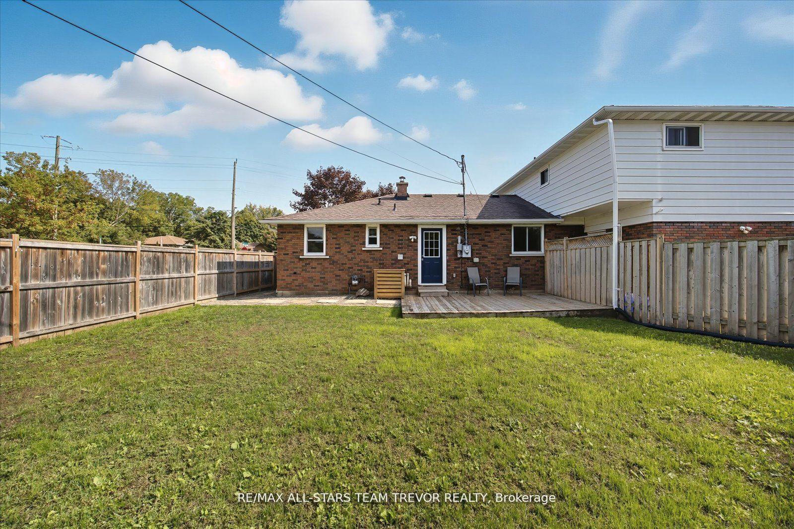 Photo 41 of 26 Metro Road N, Georgina, Keswick North — HOMEH