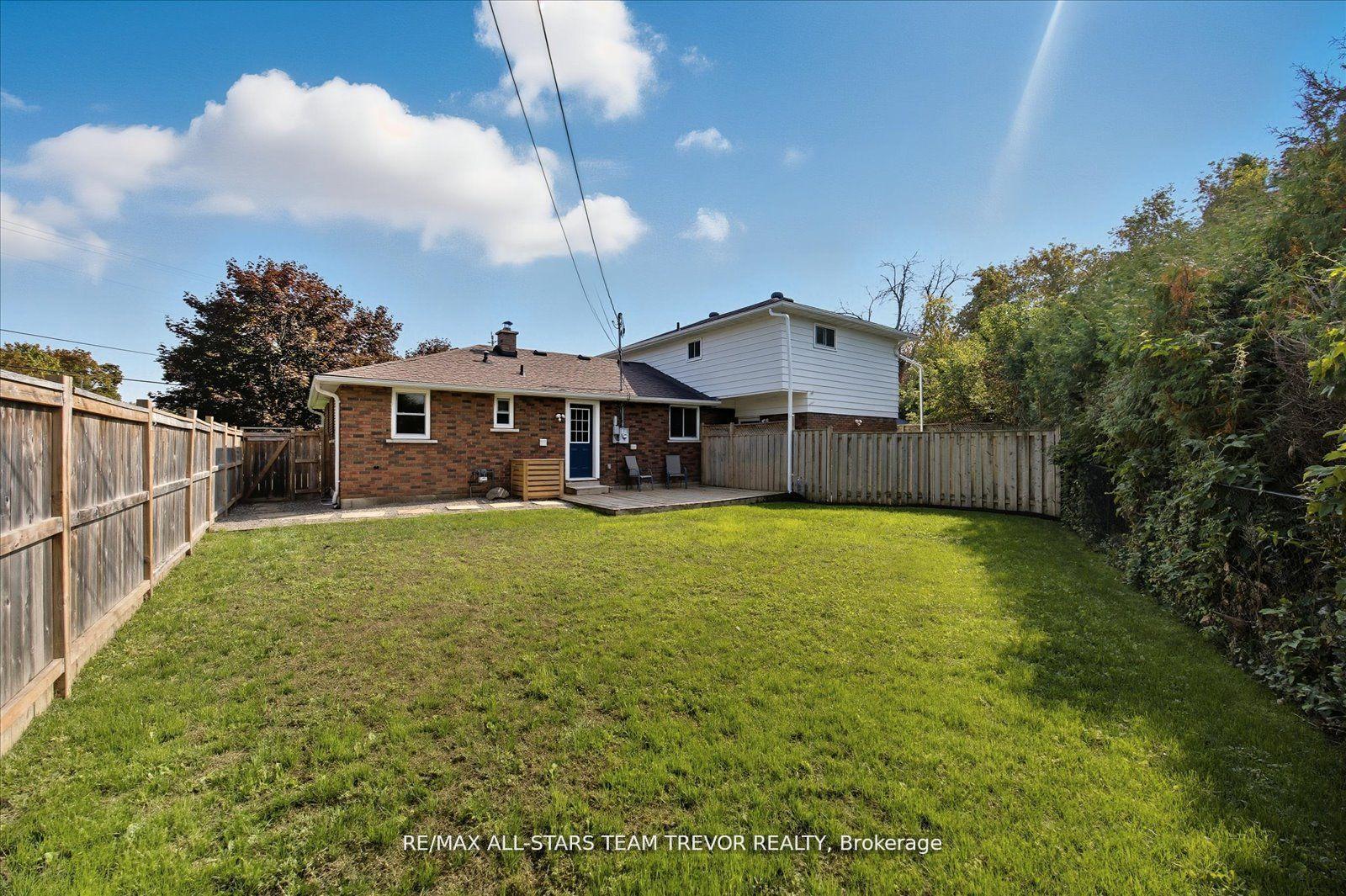 Photo 42 of 26 Metro Road N, Georgina, Keswick North — HOMEH