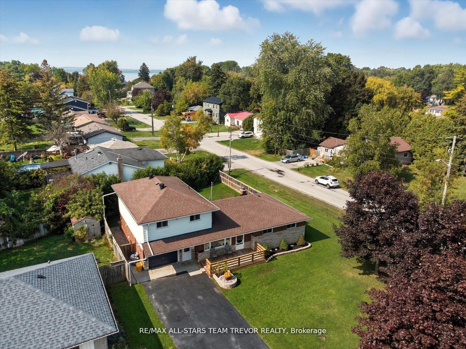 Photo 46 of 26 Metro Road N, Georgina, Keswick North — HOMEH
