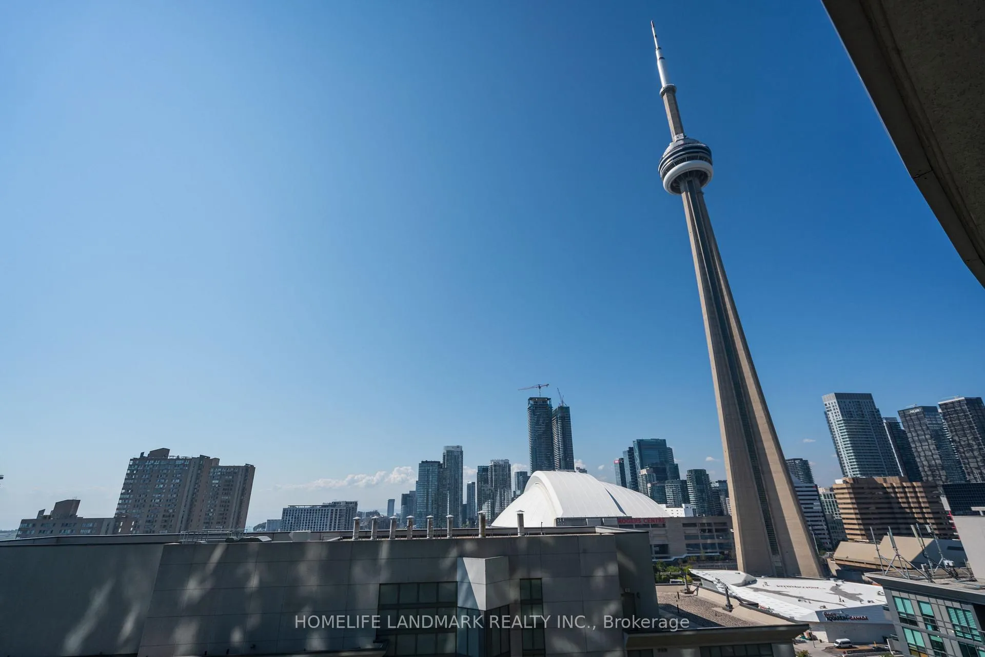 Photo 2 of Unit 2315, 19 Grand Trunk Crescent, Toronto, Waterfront Communities — HOMEH