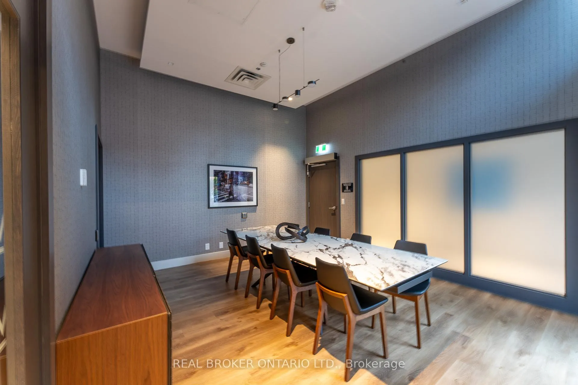 Photo 14 of Unit 304, 8 Hughson Street N, Hamilton, Beasley — HOMEH