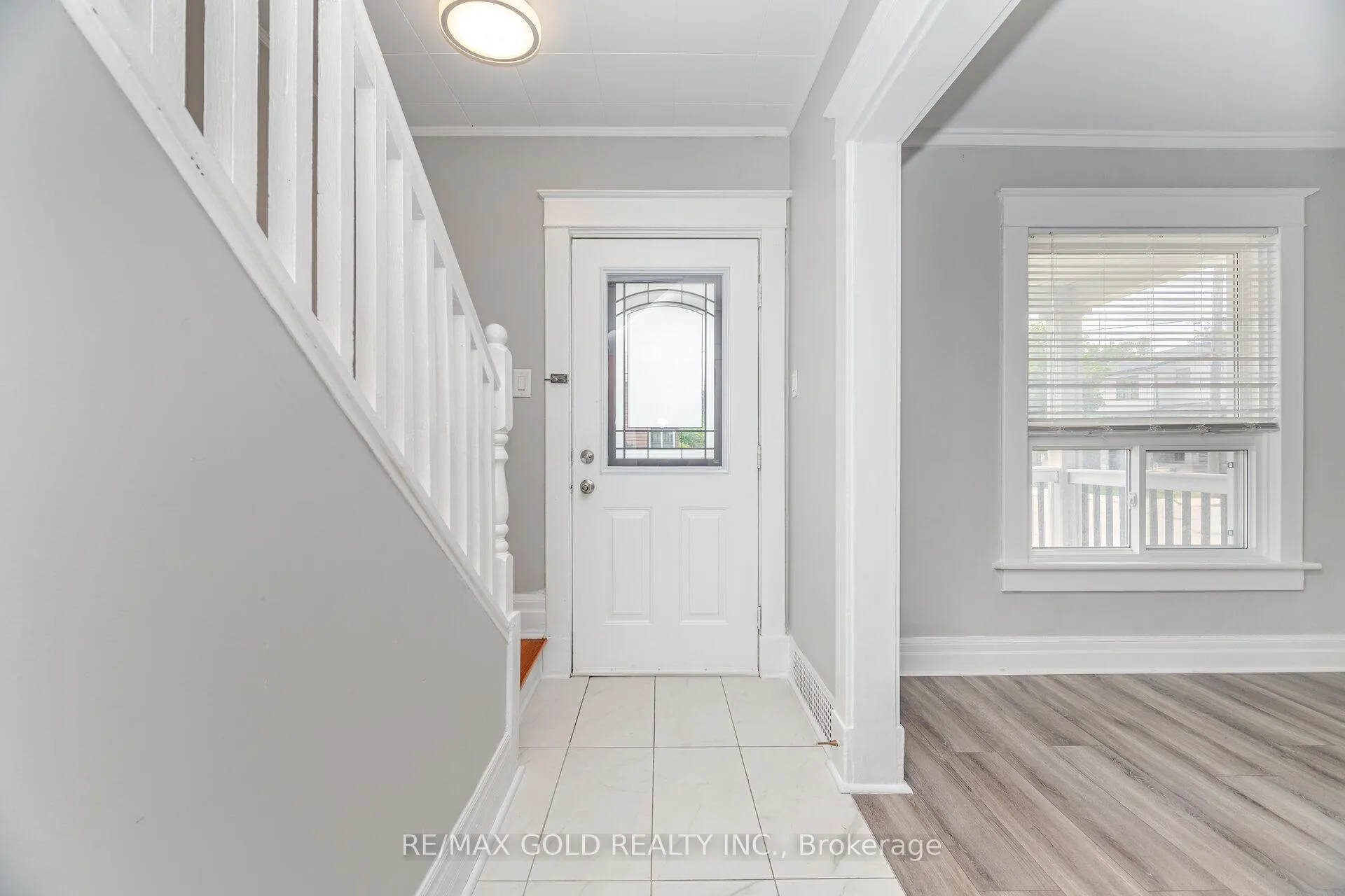 Photo 10 of 4945 Maple Street, Niagara Falls, Cherrywood — HOMEH