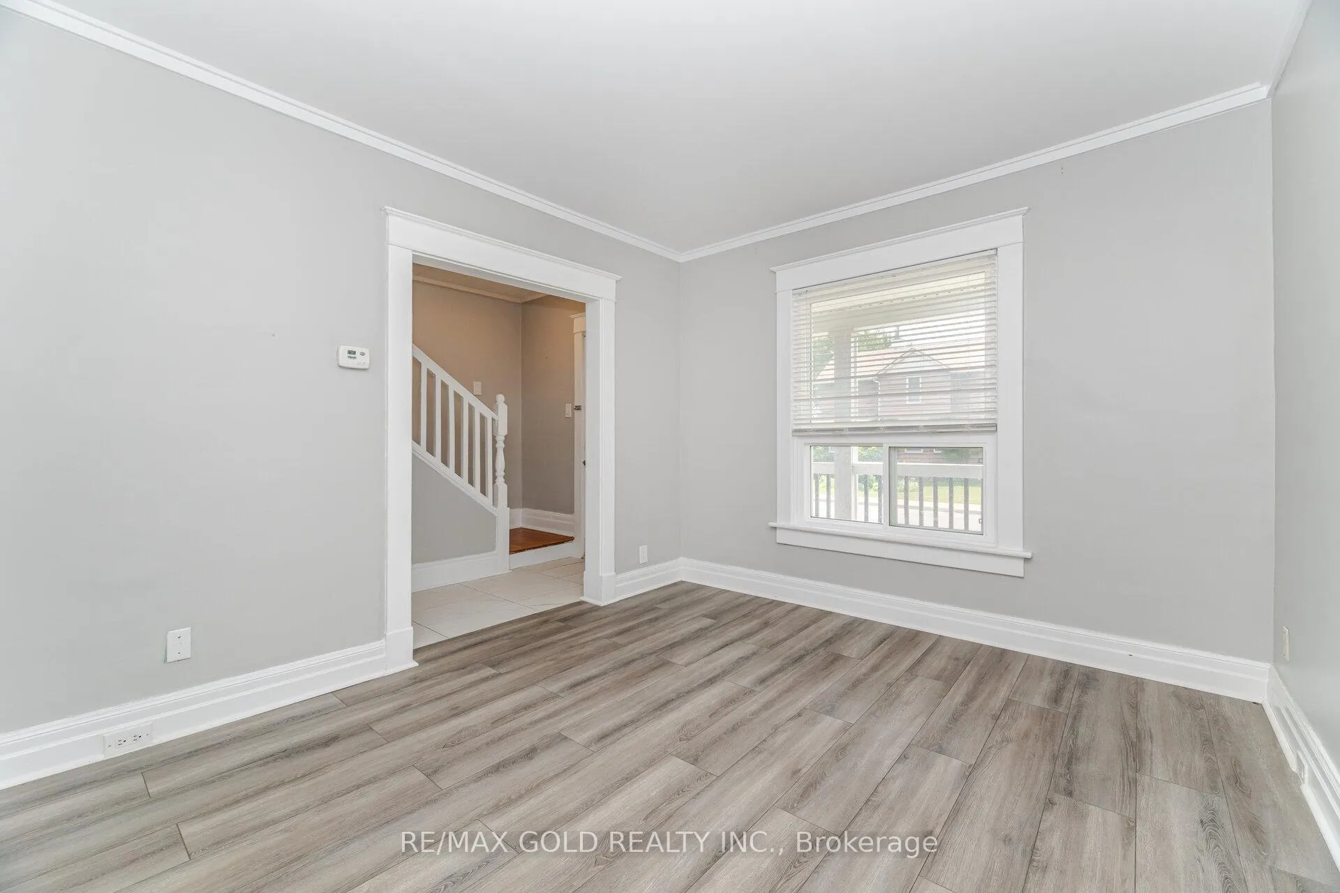 Photo 12 of 4945 Maple Street, Niagara Falls, Cherrywood — HOMEH