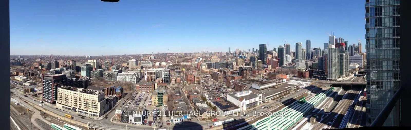 Photo 38 of Unit 3301, 21 Iceboat Terrace, Toronto, Waterfront Communities — HOMEH