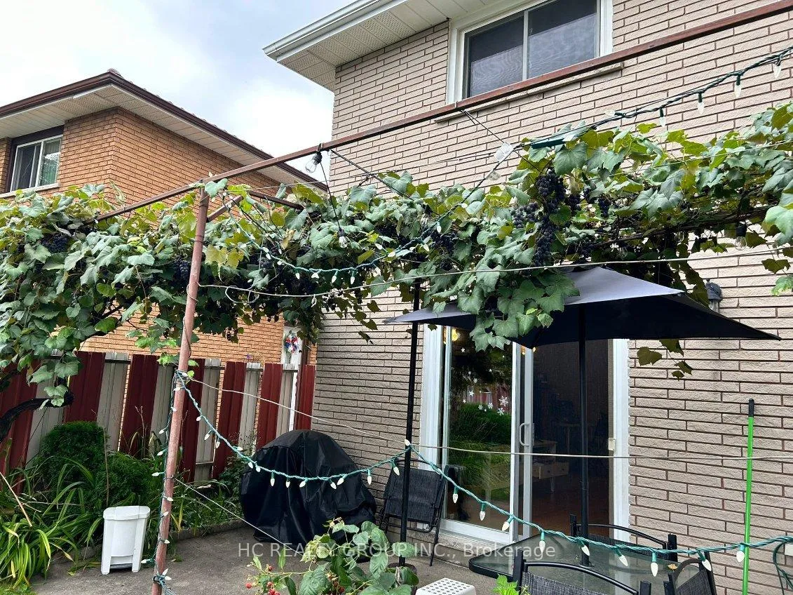 Photo 27 of Unit Lower, 322 Carson Drive, Hamilton, Lisgar — HOMEH