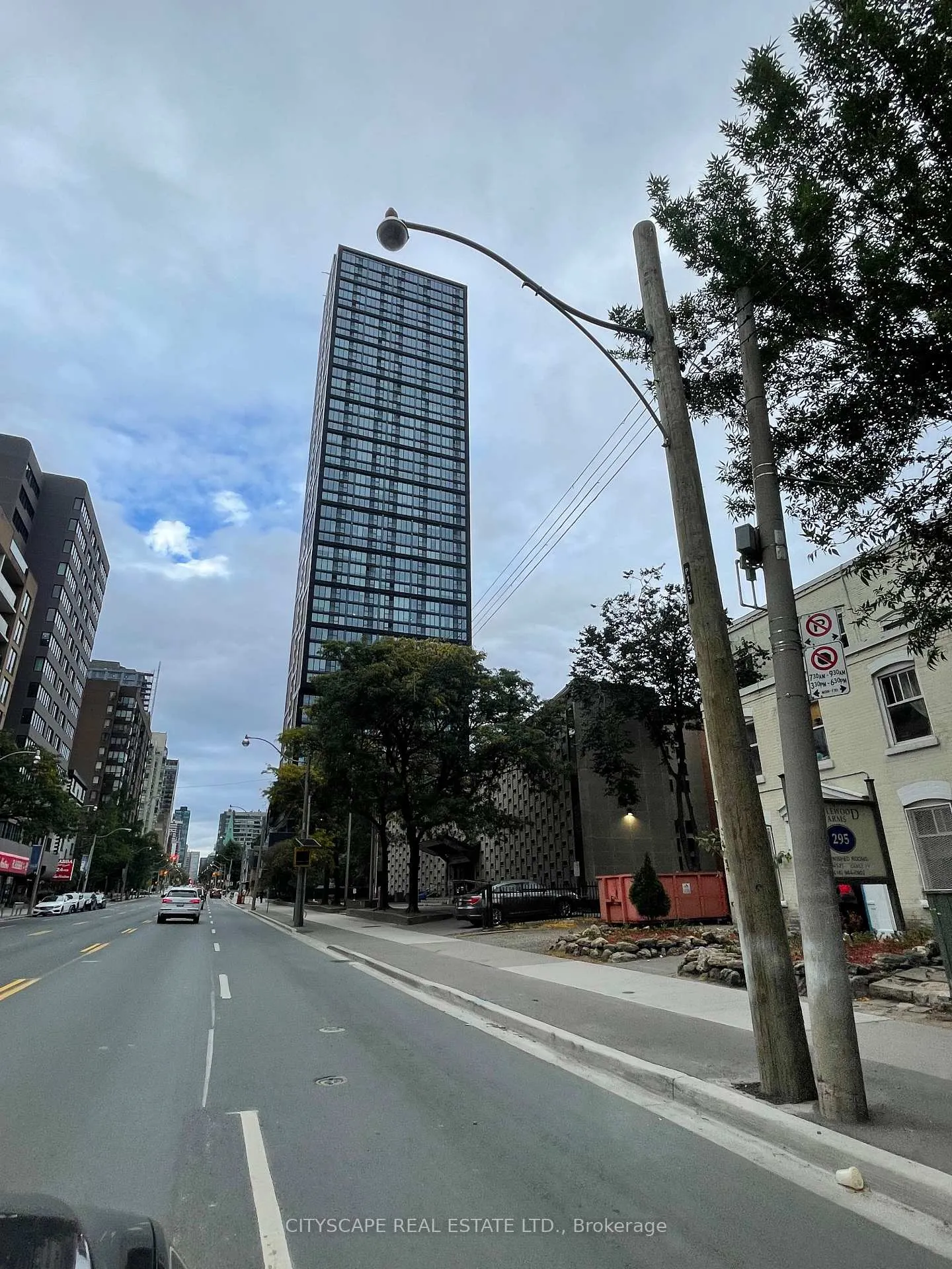 Front of Unit PH 16, 319 Jarvis Street