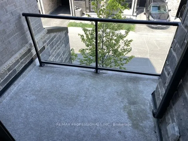 Photo 10 of Unit 120, 30 Times Square Boulevard, Hamilton, Stoney Creek — HOMEH