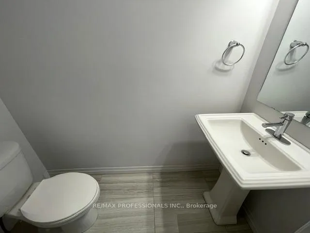 Photo 11 of Unit 120, 30 Times Square Boulevard, Hamilton, Stoney Creek — HOMEH
