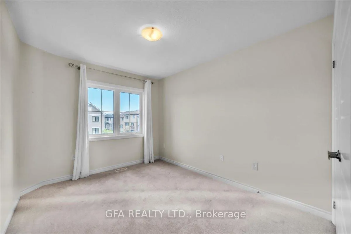 Photo 9 of 325 Vanilla Trail, Thorold, Rolling Meadows — HOMEH