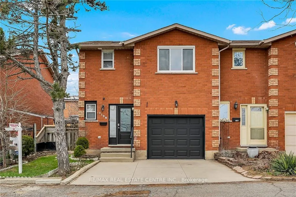 Photo 1 of 1198 Upper Wentworth Street, Hamilton, Crerar — HOMEH