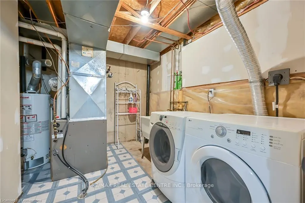 Photo 34 of 1198 Upper Wentworth Street, Hamilton, Crerar — HOMEH