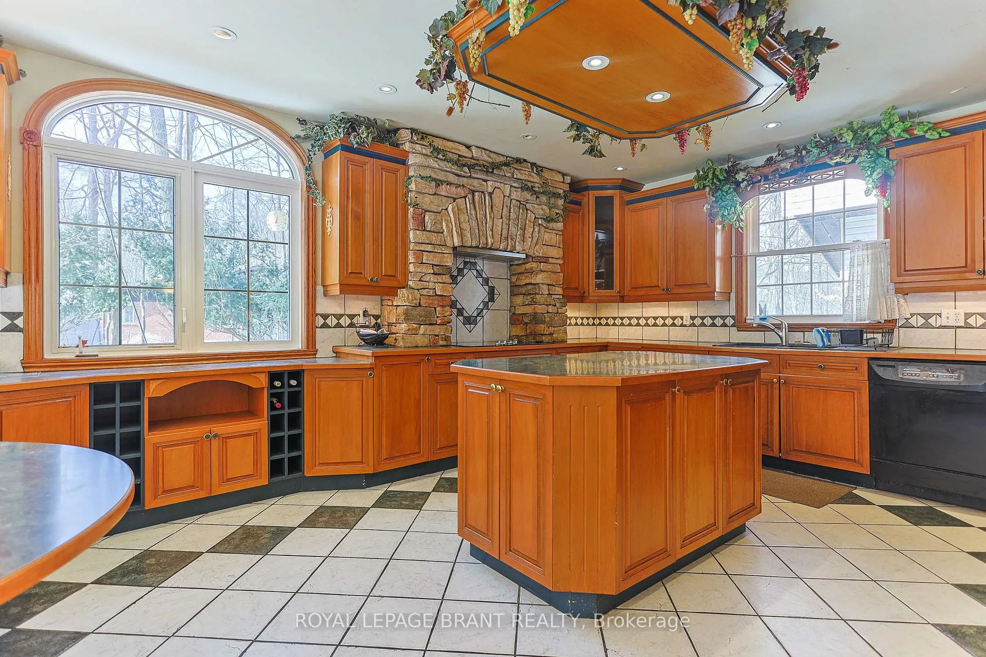 Photo 12 of 226 McLean School Road, Brant, South Dumfries — HOMEH