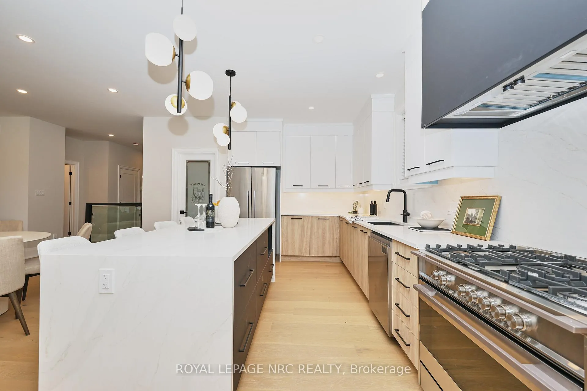 Photo 7 of 12 Accursi Crescent, Pelham, Fonthill — HOMEH