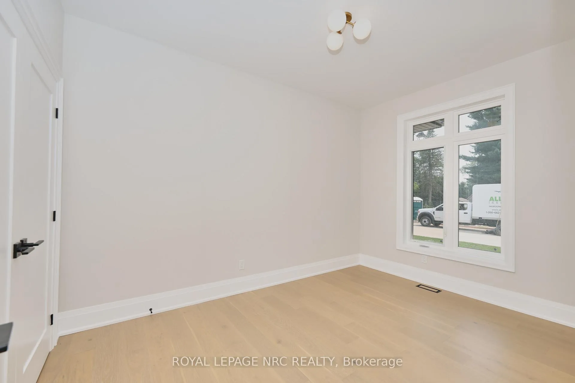 Photo 18 of 12 Accursi Crescent, Pelham, Fonthill — HOMEH