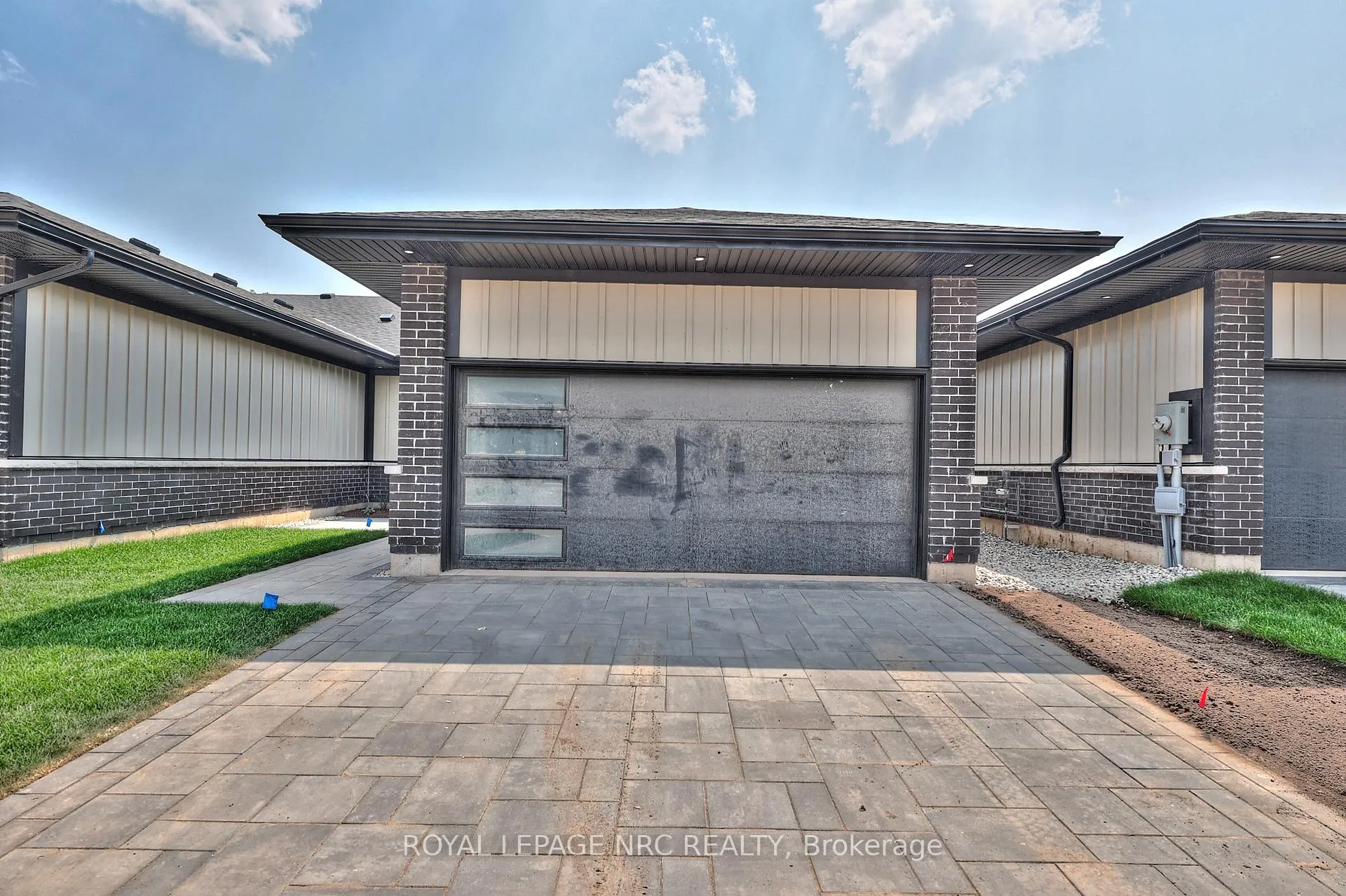 Photo 24 of 12 Accursi Crescent, Pelham, Fonthill — HOMEH