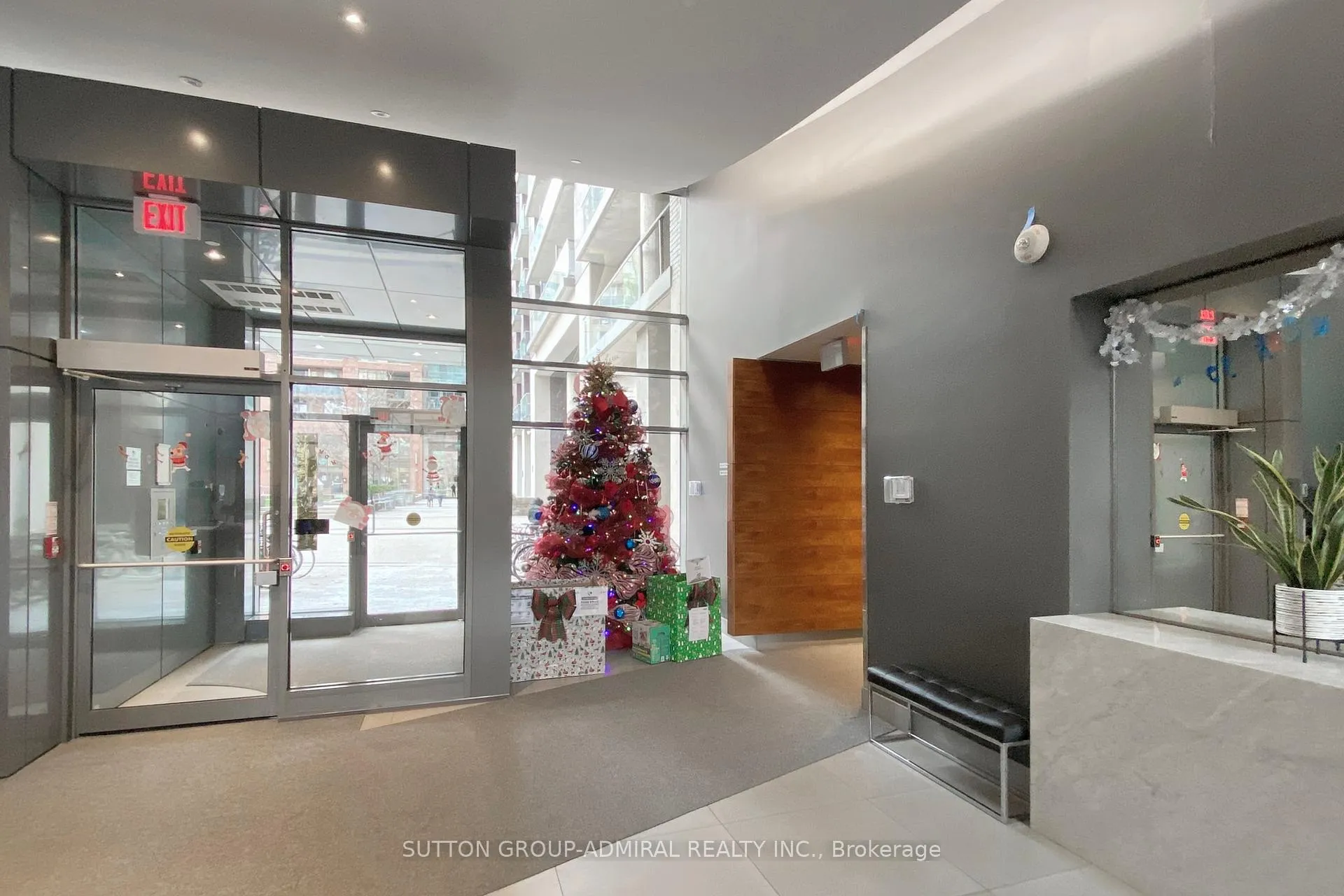 Photo 5 of Unit 840, 68 Abell Street, Toronto, Little Portugal — HOMEH