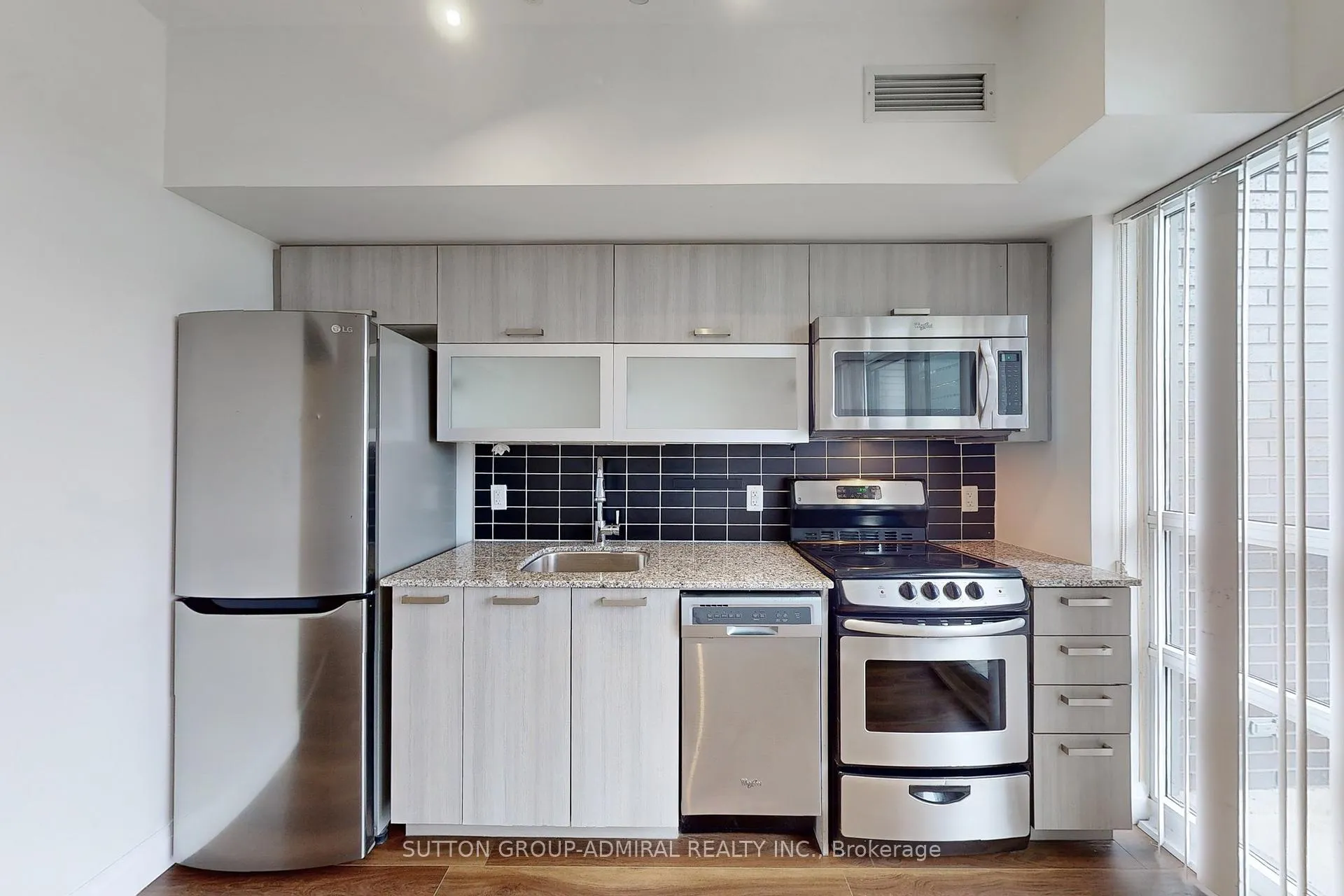 Photo 16 of Unit 840, 68 Abell Street, Toronto, Little Portugal — HOMEH