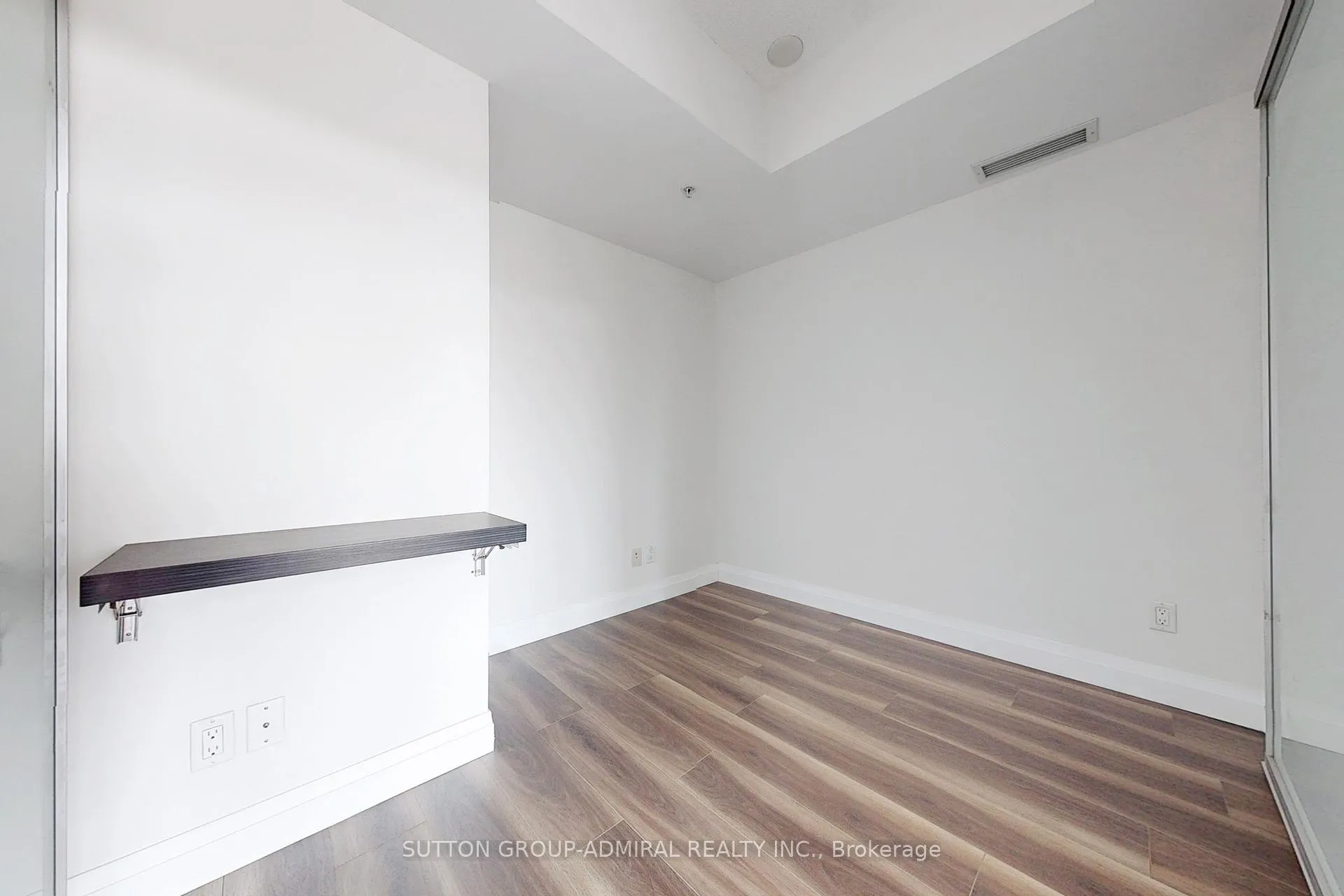 Photo 17 of Unit 840, 68 Abell Street, Toronto, Little Portugal — HOMEH