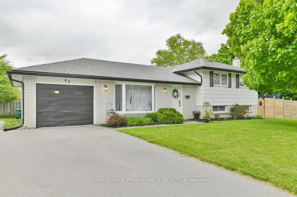 Photo 1 of 62 Village Drive, Belleville, Belleville Ward — HOMEH