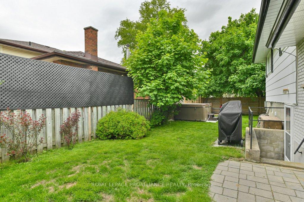 Photo 28 of 62 Village Drive, Belleville, Belleville Ward — HOMEH