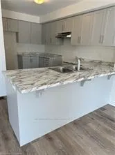 Photo 8 of 33 Roxanne Drive, Hamilton, McQuesten — HOMEH