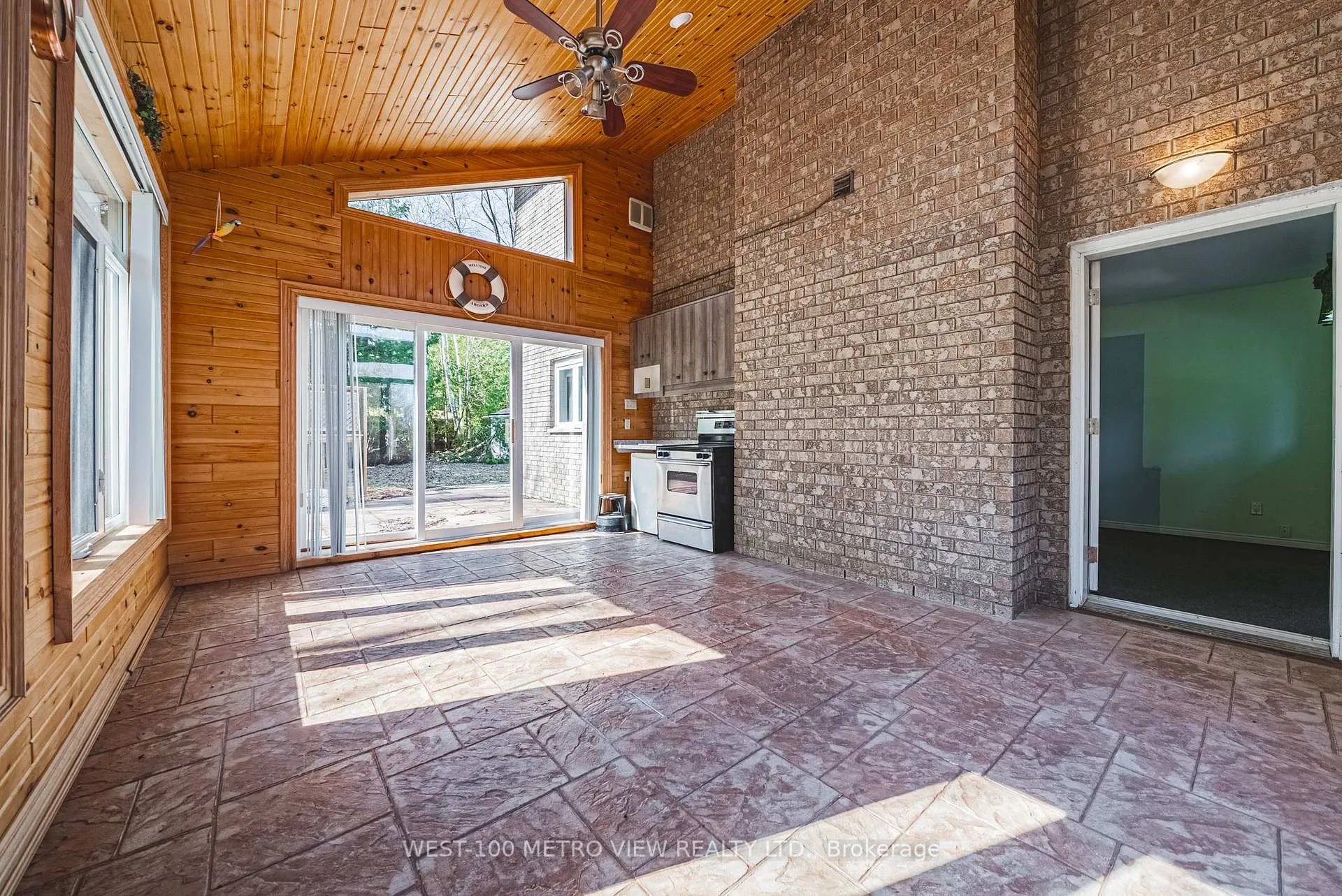 Photo 11 of 2476 Champlain Road, Tiny, Rural Tiny — HOMEH