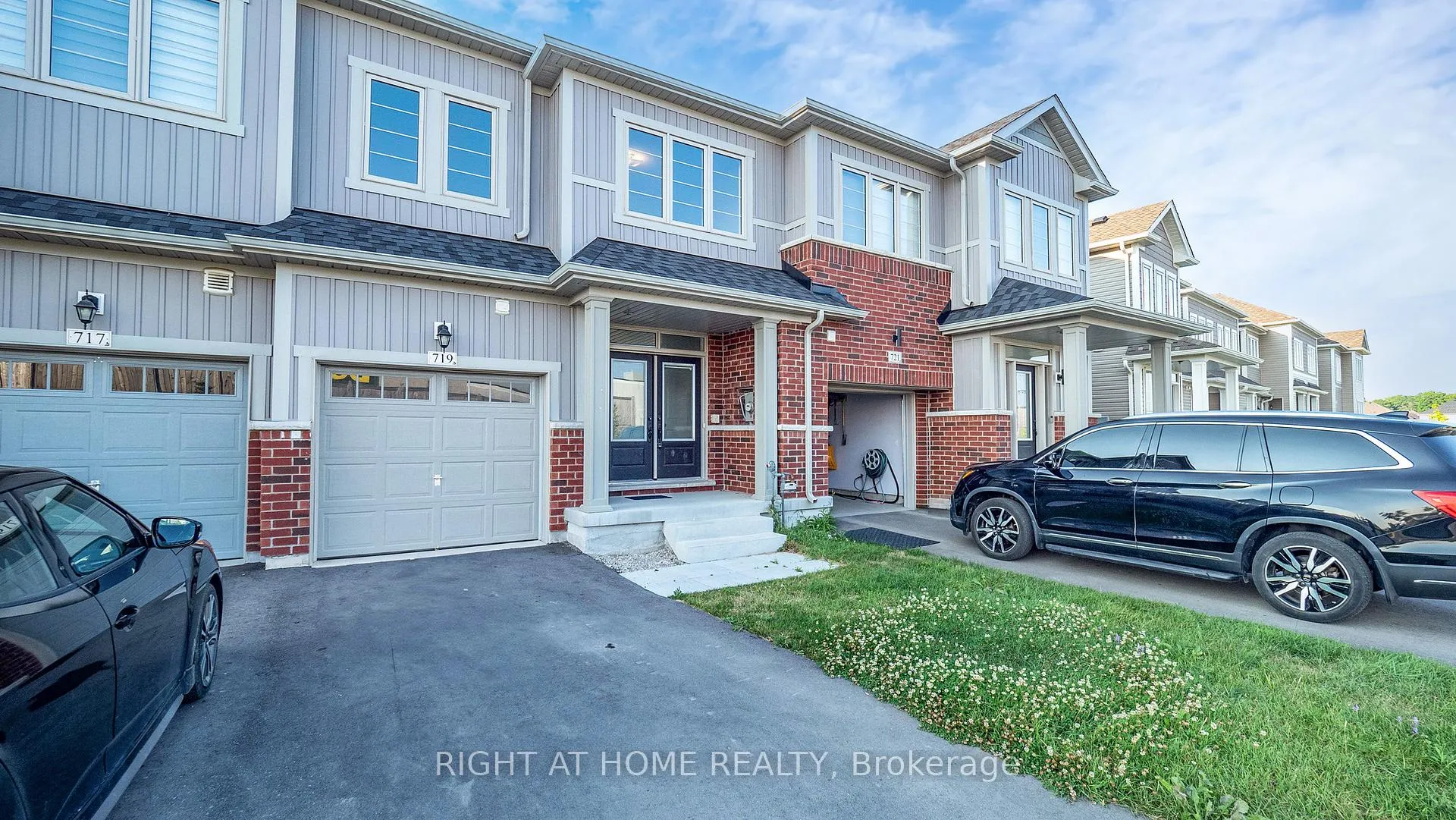 Front of 719 Potawatomi Crescent