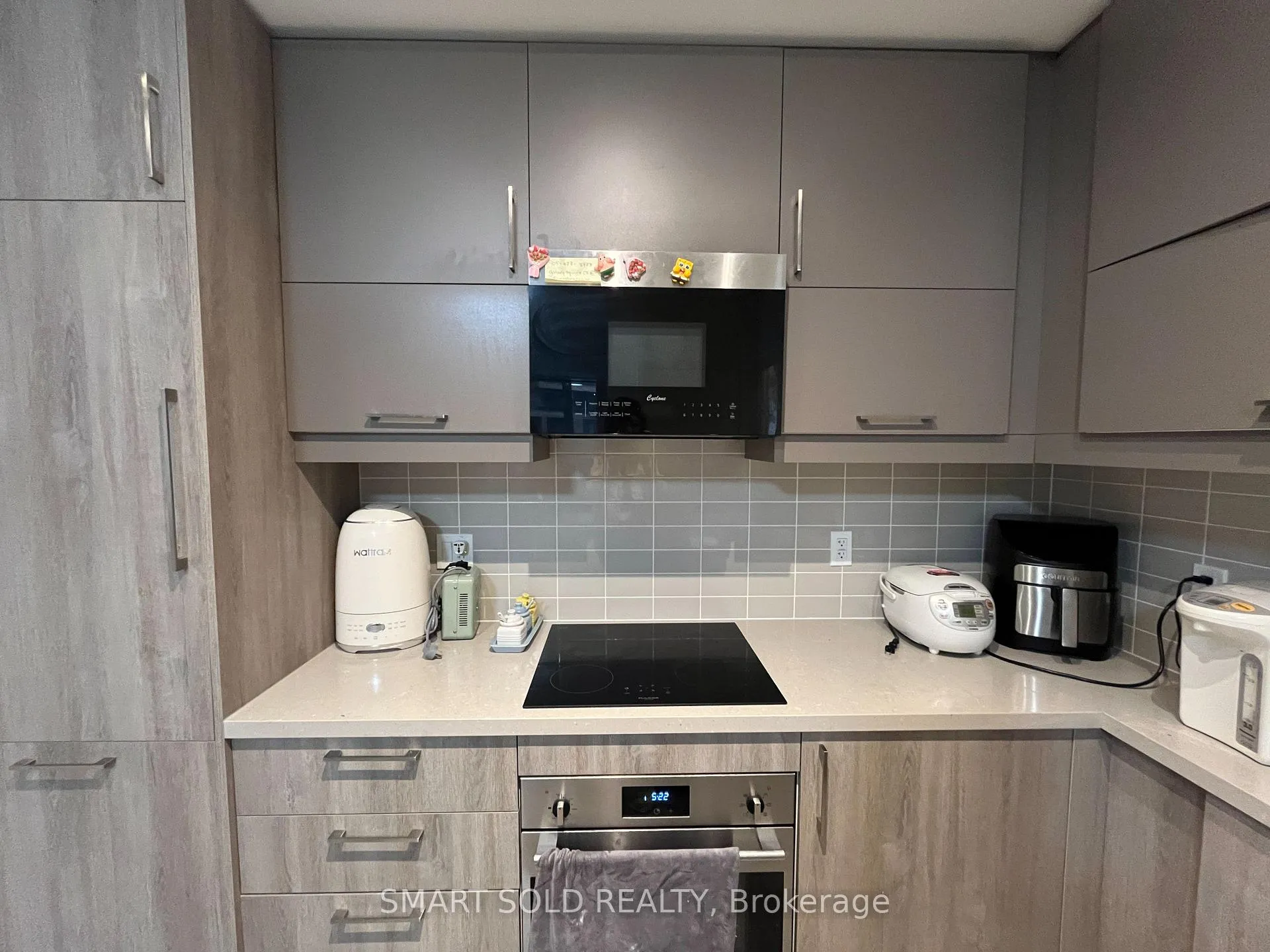 Photo 8 of Unit 504, 38 Simcoe Promenade, Markham, Unionville — HOMEH