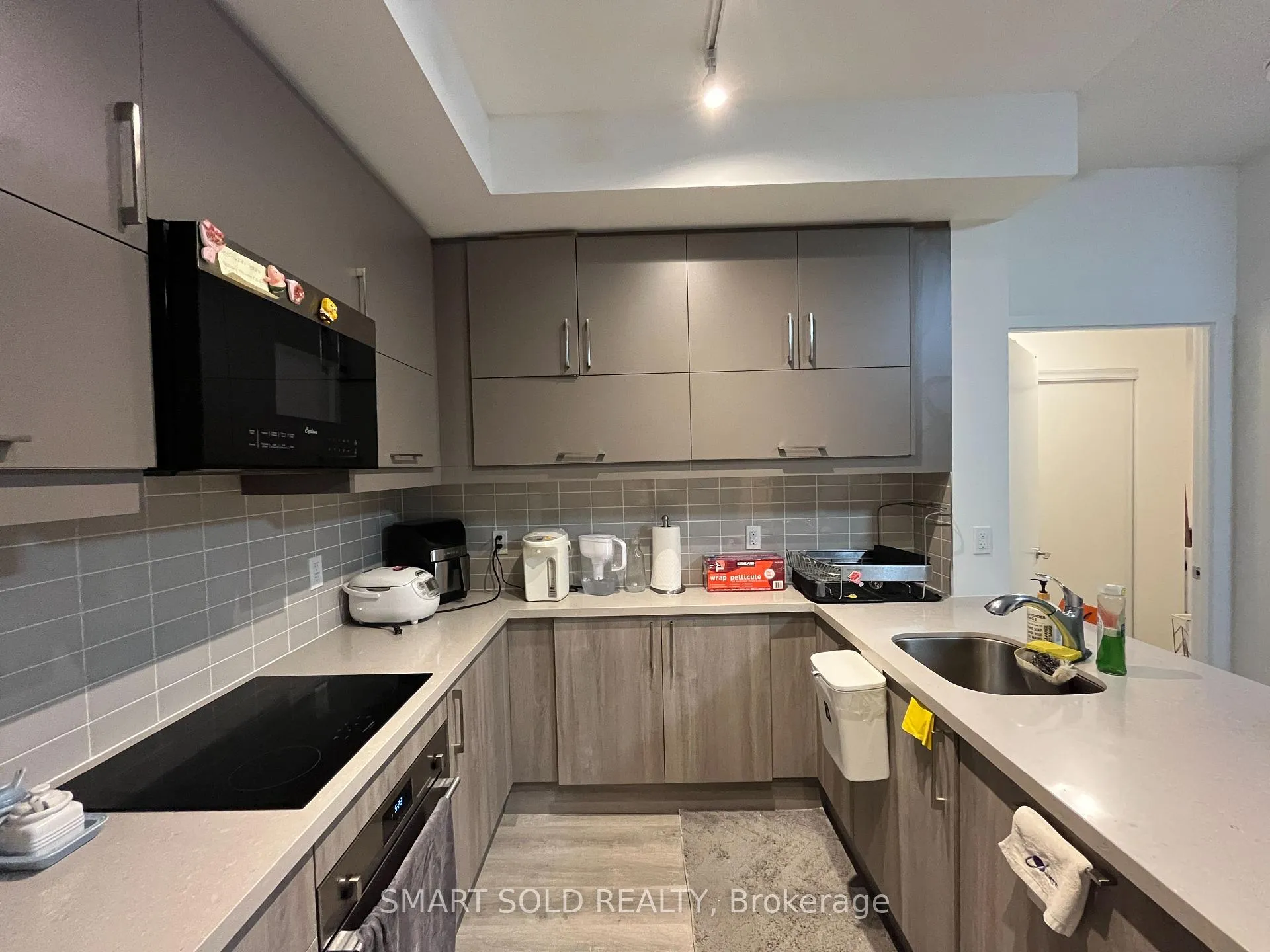 Photo 9 of Unit 504, 38 Simcoe Promenade, Markham, Unionville — HOMEH