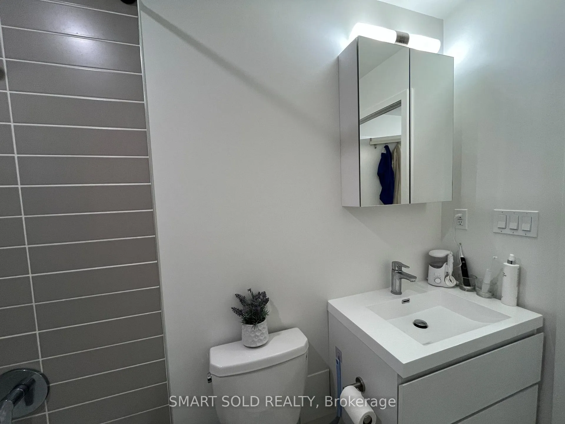Photo 14 of Unit 504, 38 Simcoe Promenade, Markham, Unionville — HOMEH