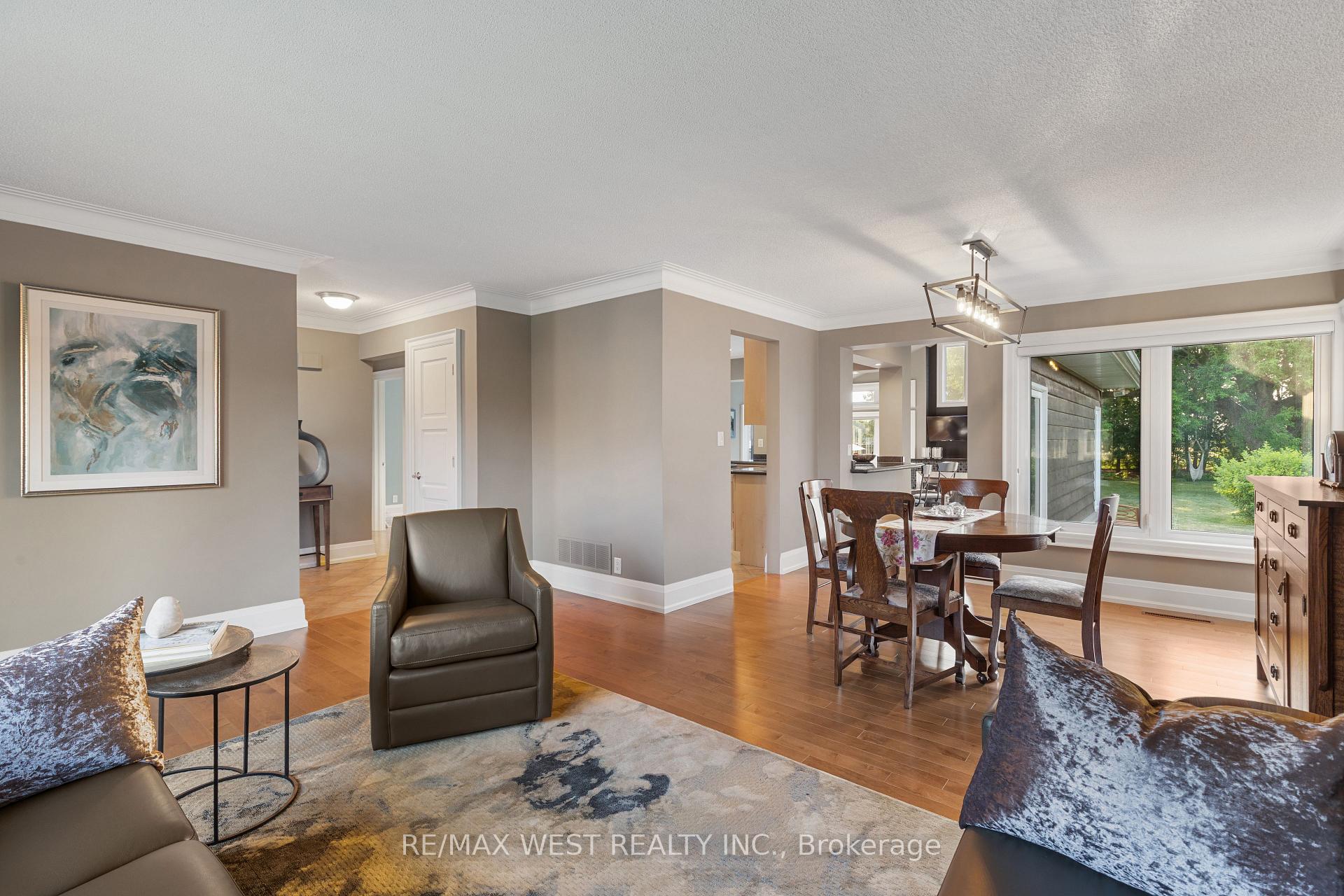 Photo 5 of 81 William Street, Caledon, Bolton West — HOMEH