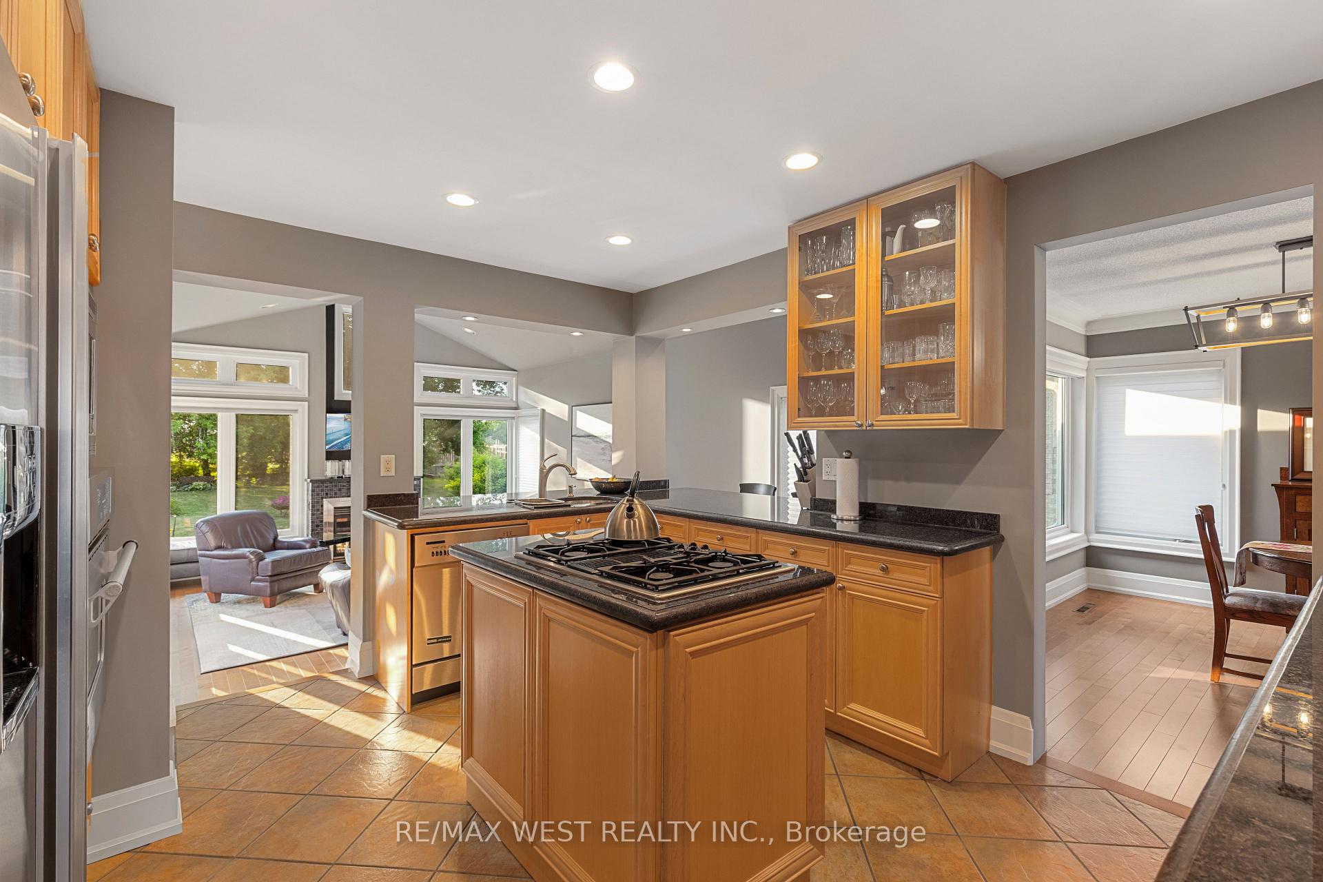 Photo 12 of 81 William Street, Caledon, Bolton West — HOMEH