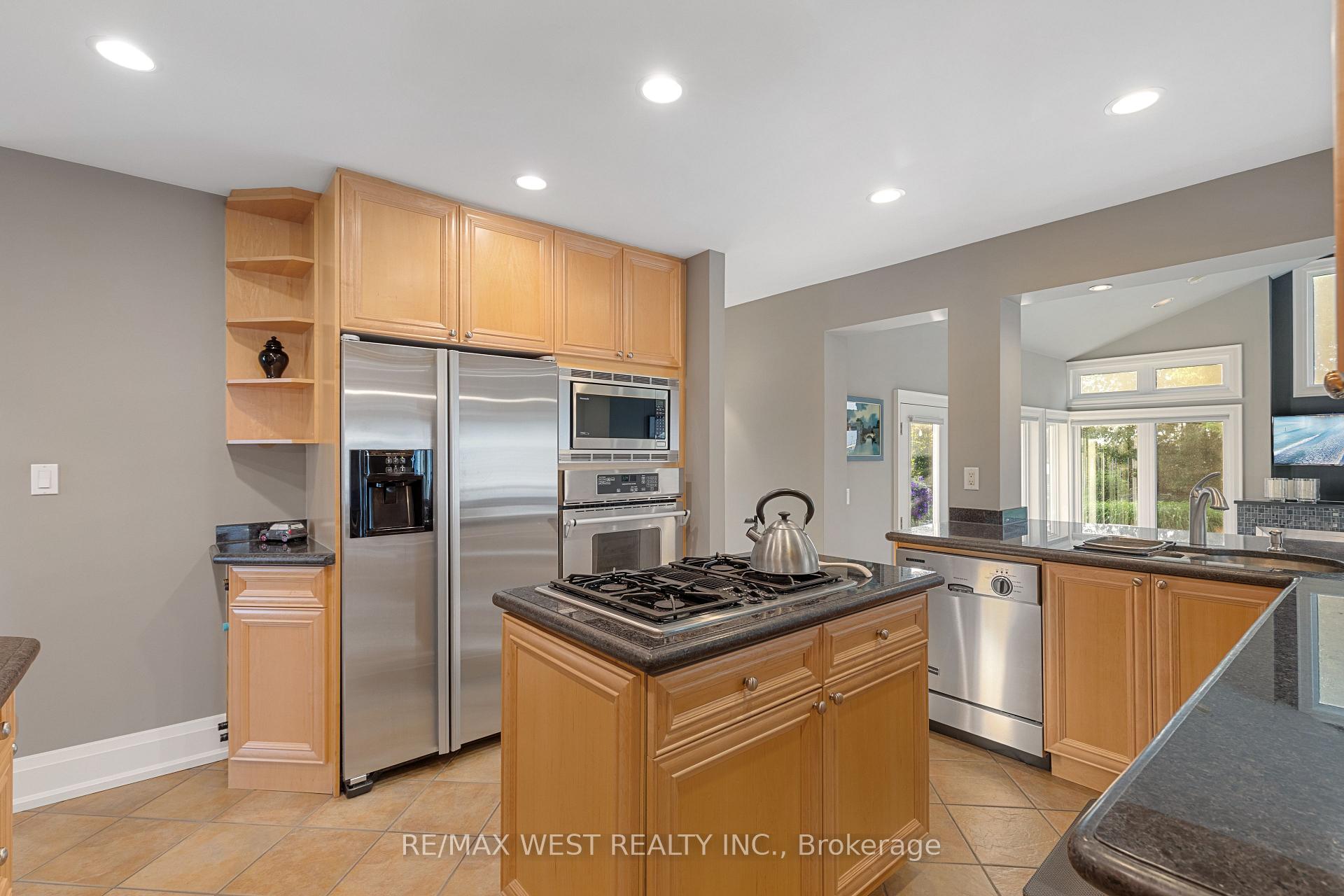 Photo 13 of 81 William Street, Caledon, Bolton West — HOMEH