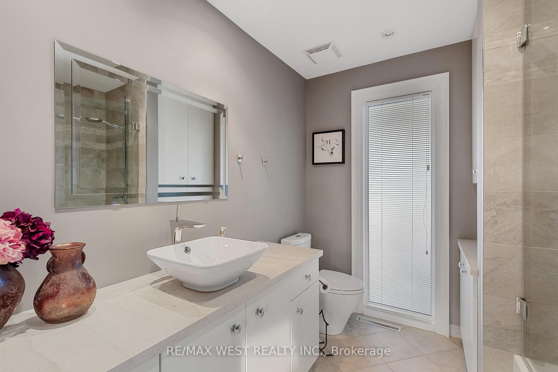 Photo 4 of 81 William Street, Caledon, Bolton West — HOMEH