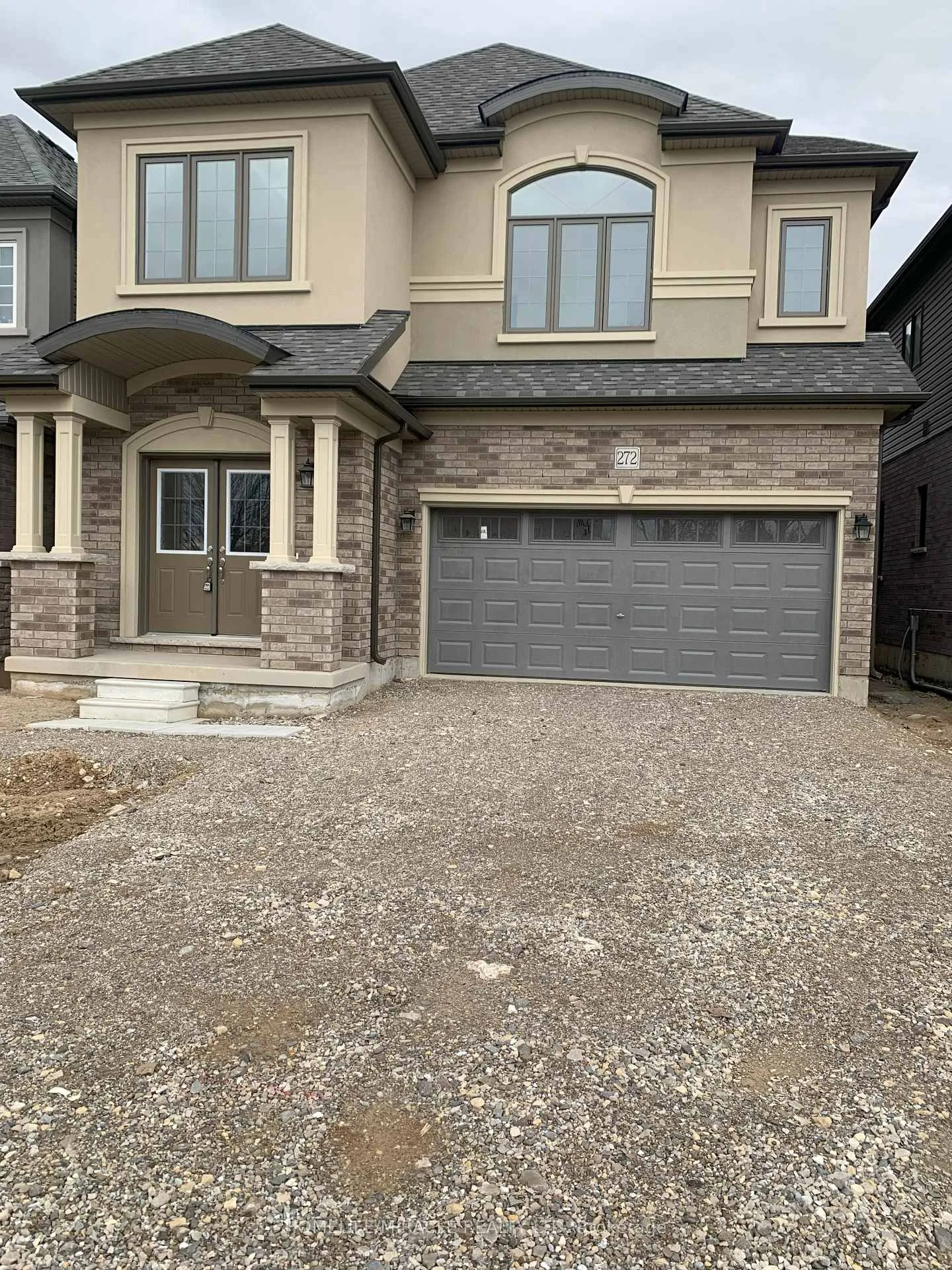 Photo 1 of 272 Pottruff Road, Brant, Paris — HOMEH