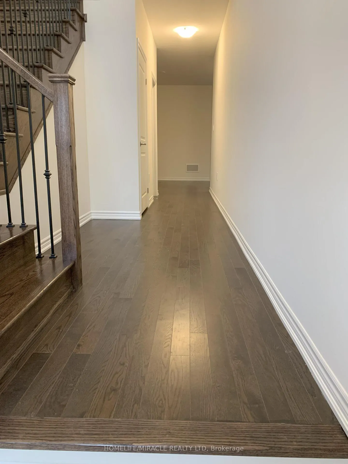 Photo 5 of 272 Pottruff Road, Brant, Paris — HOMEH