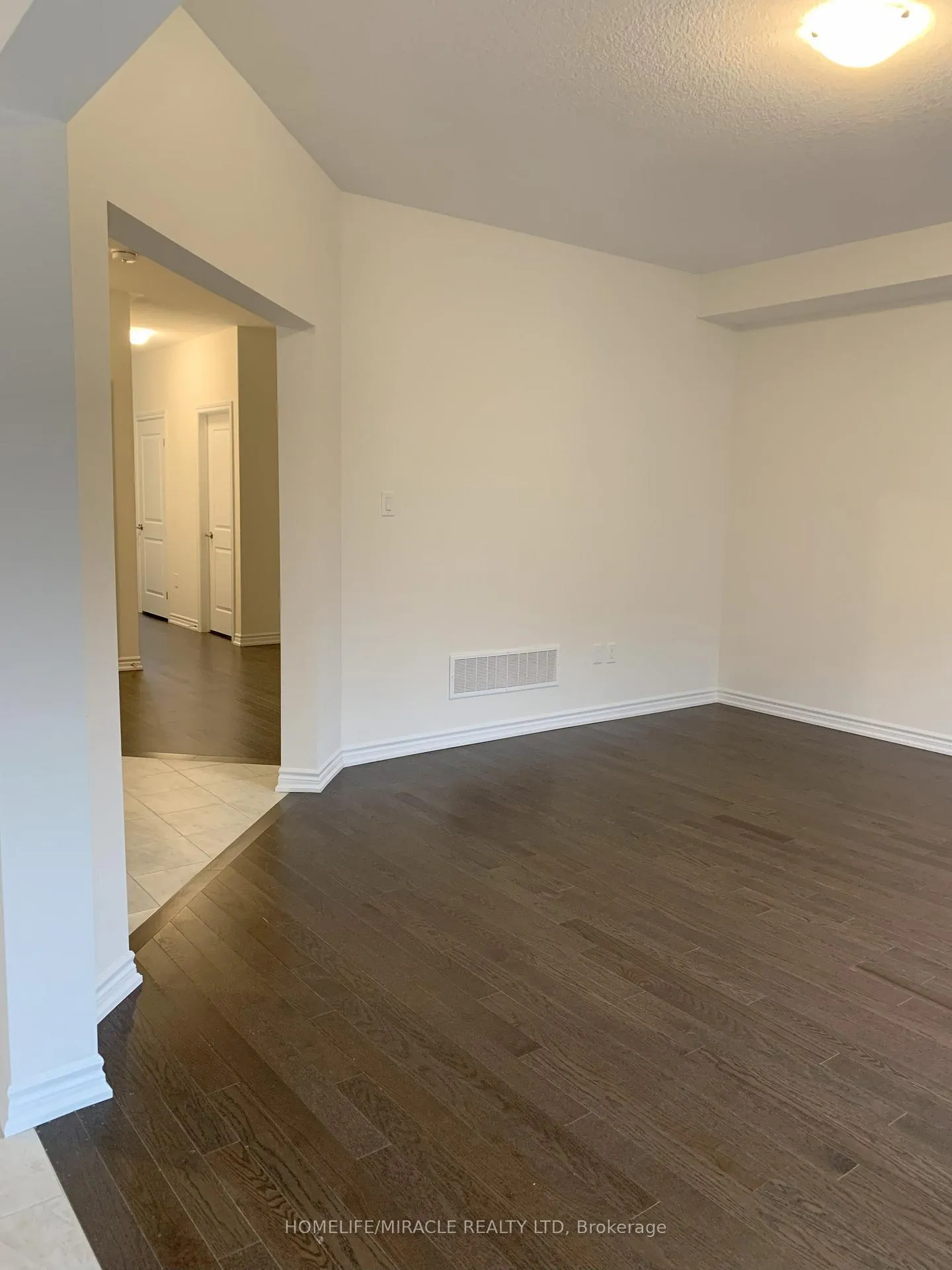 Photo 11 of 272 Pottruff Road, Brant, Paris — HOMEH