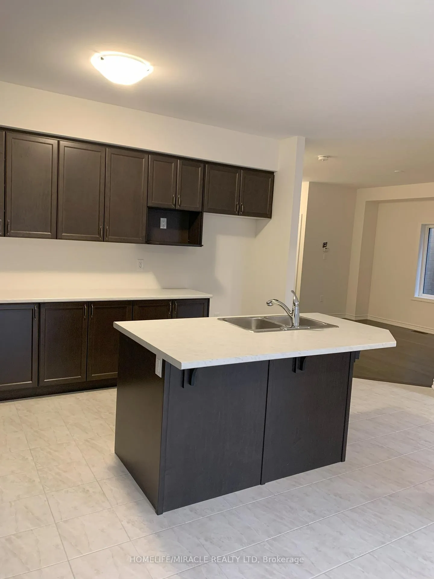 Photo 16 of 272 Pottruff Road, Brant, Paris — HOMEH