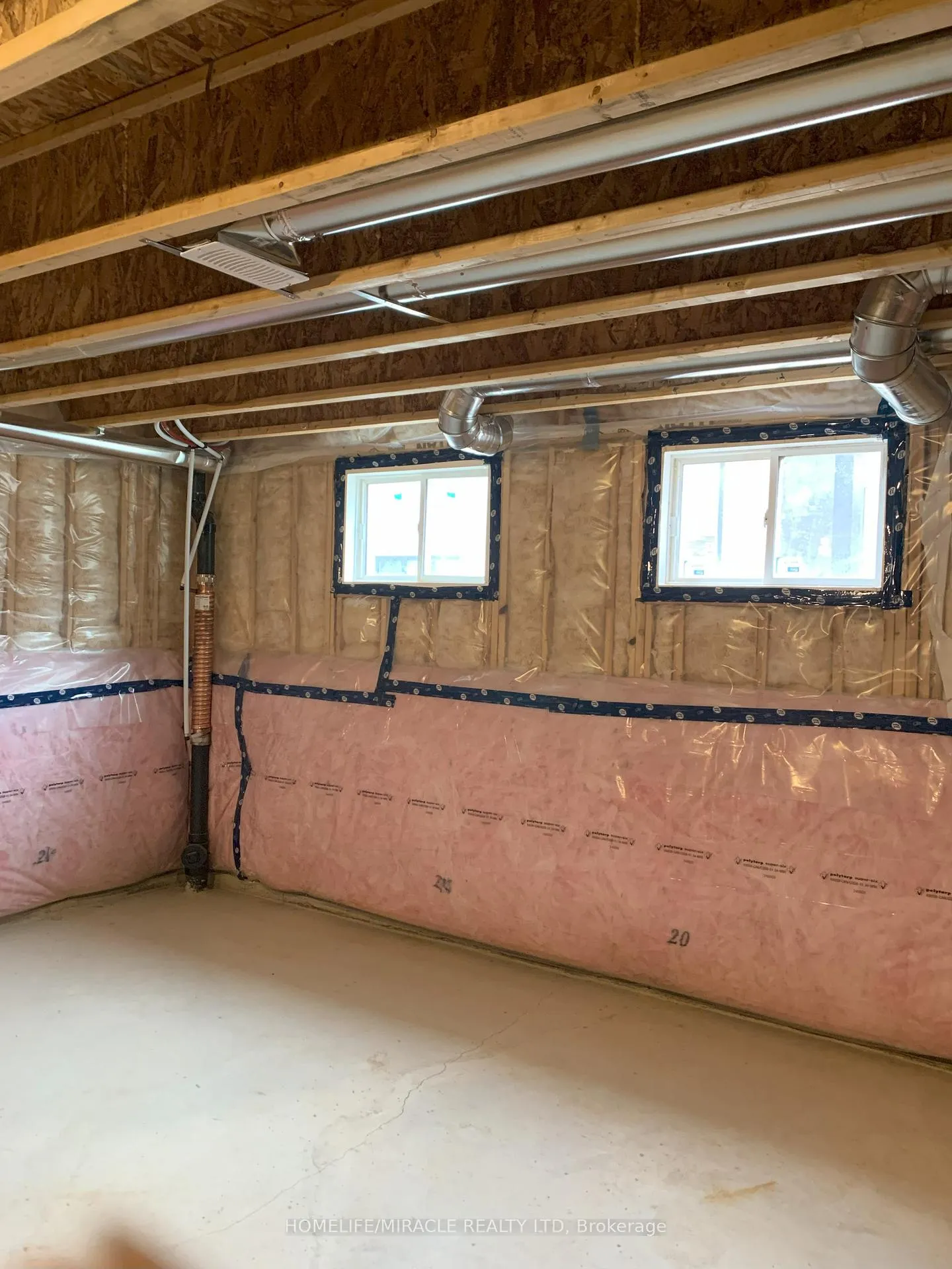 Photo 38 of 272 Pottruff Road, Brant, Paris — HOMEH