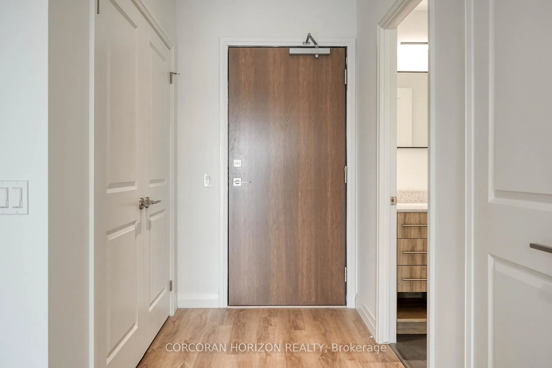 Photo 5 of Unit 222, 525 New Dundee Road, Kitchener — HOMEH